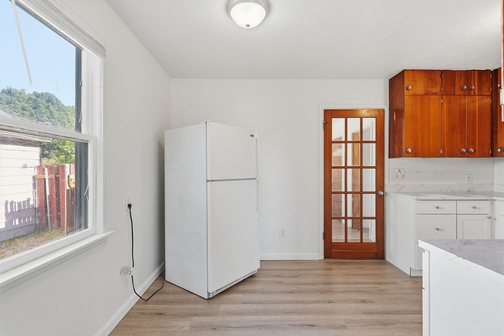 2434 W Wabash Ave - Photo 12