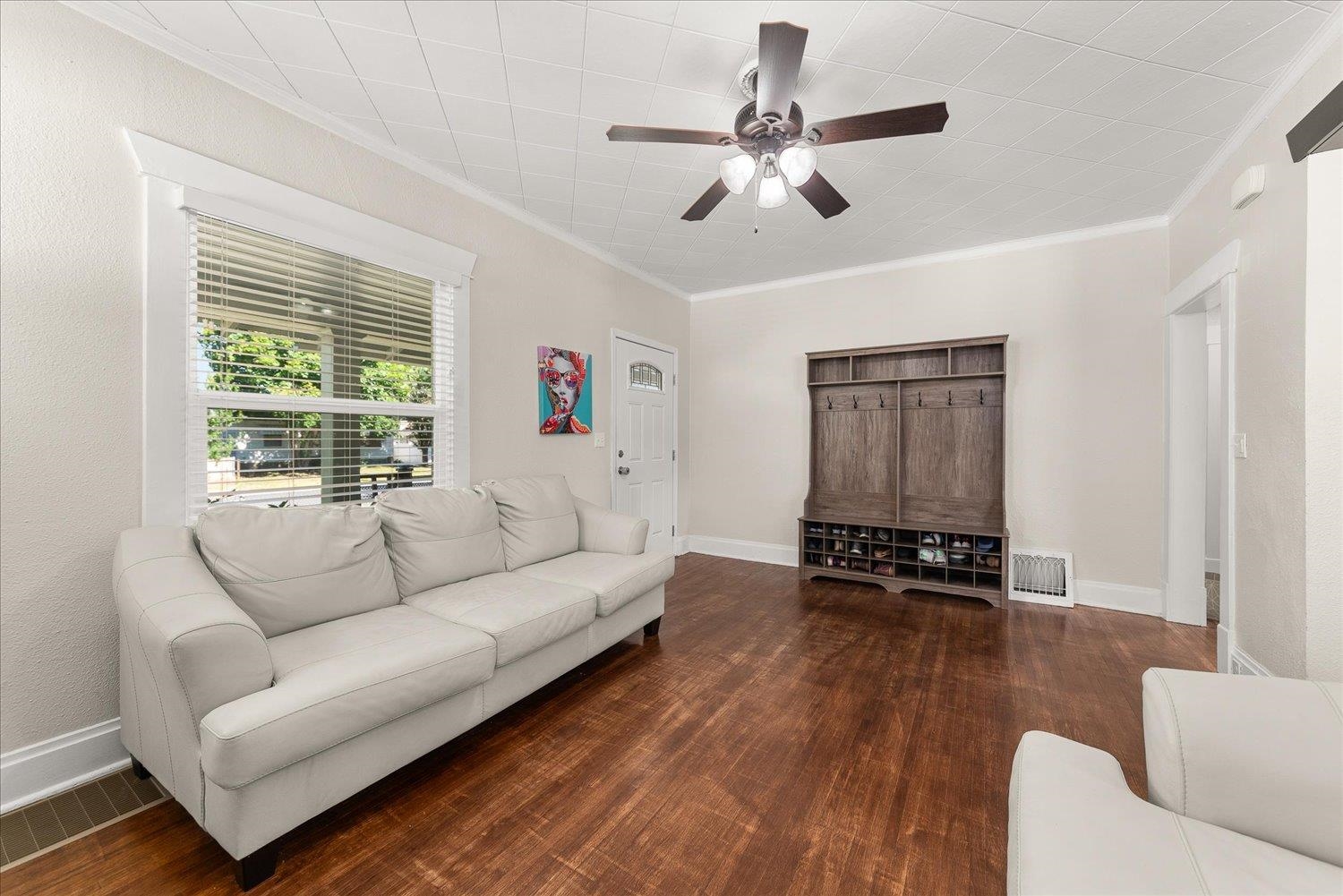 5621 N Post St - Photo 11