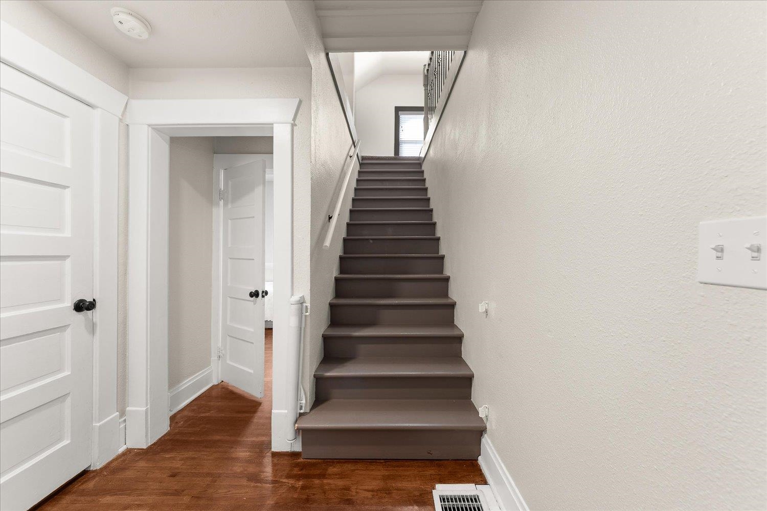 5621 N Post St - Photo 26