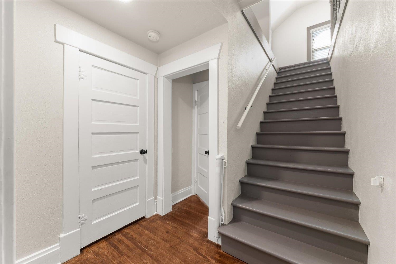 5621 N Post St - Photo 27