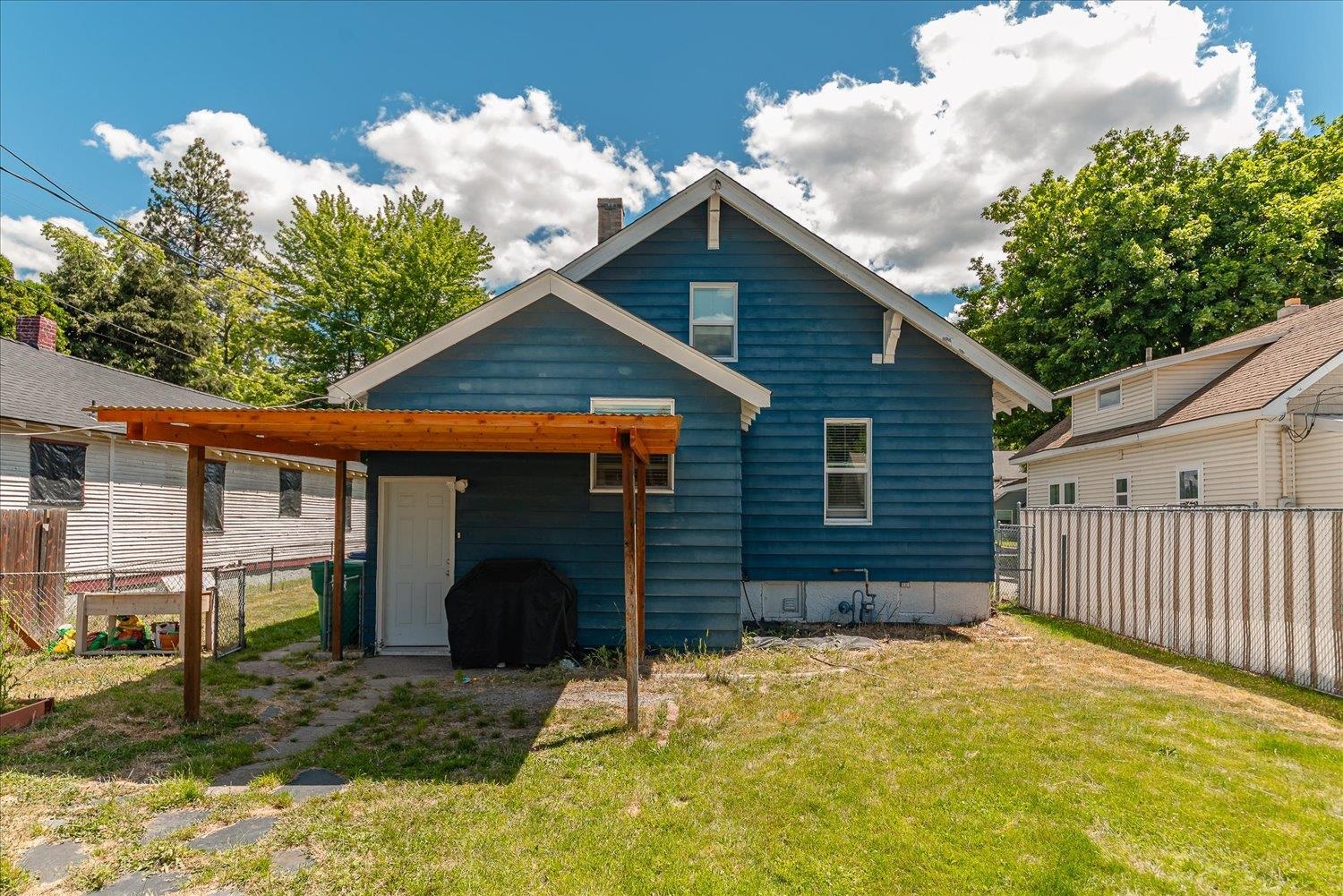 5621 N Post St - Photo 39