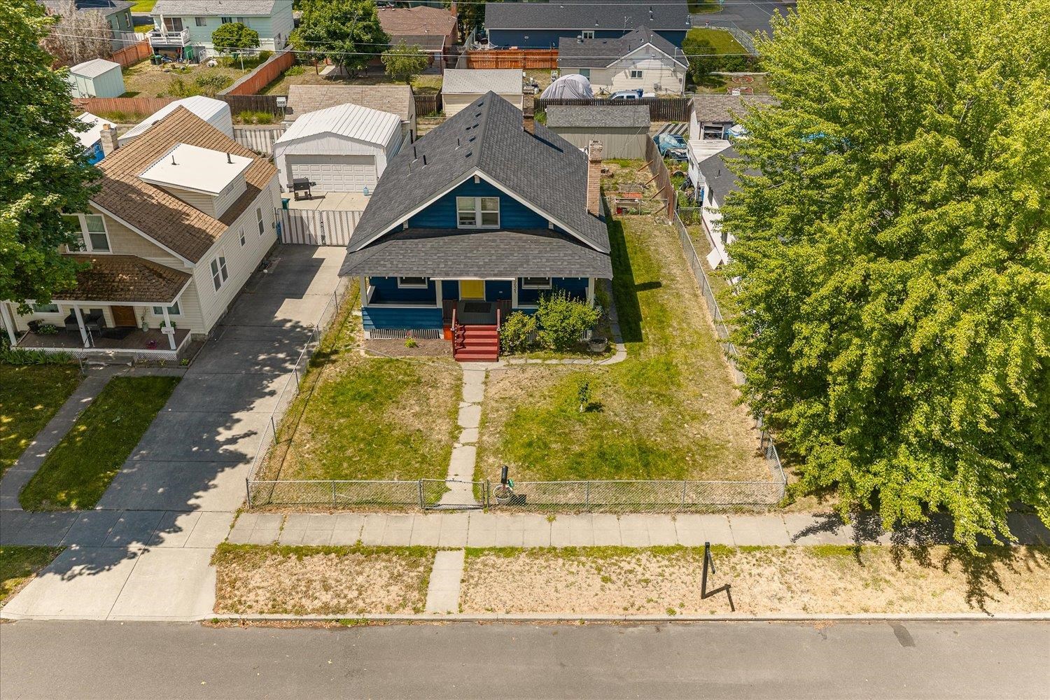 5621 N Post St - Photo 4