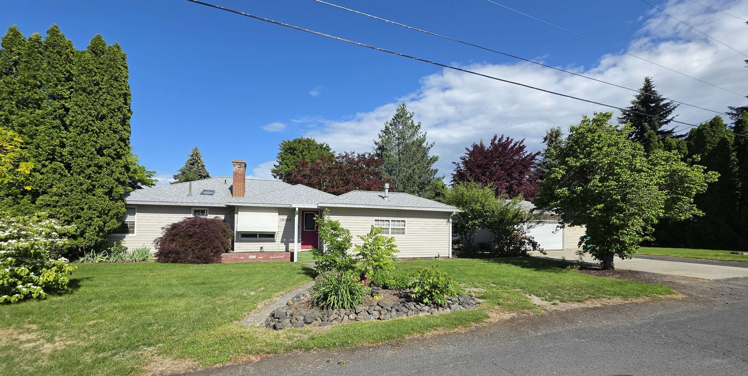 10214 N WELLEN Ln - Photo 1