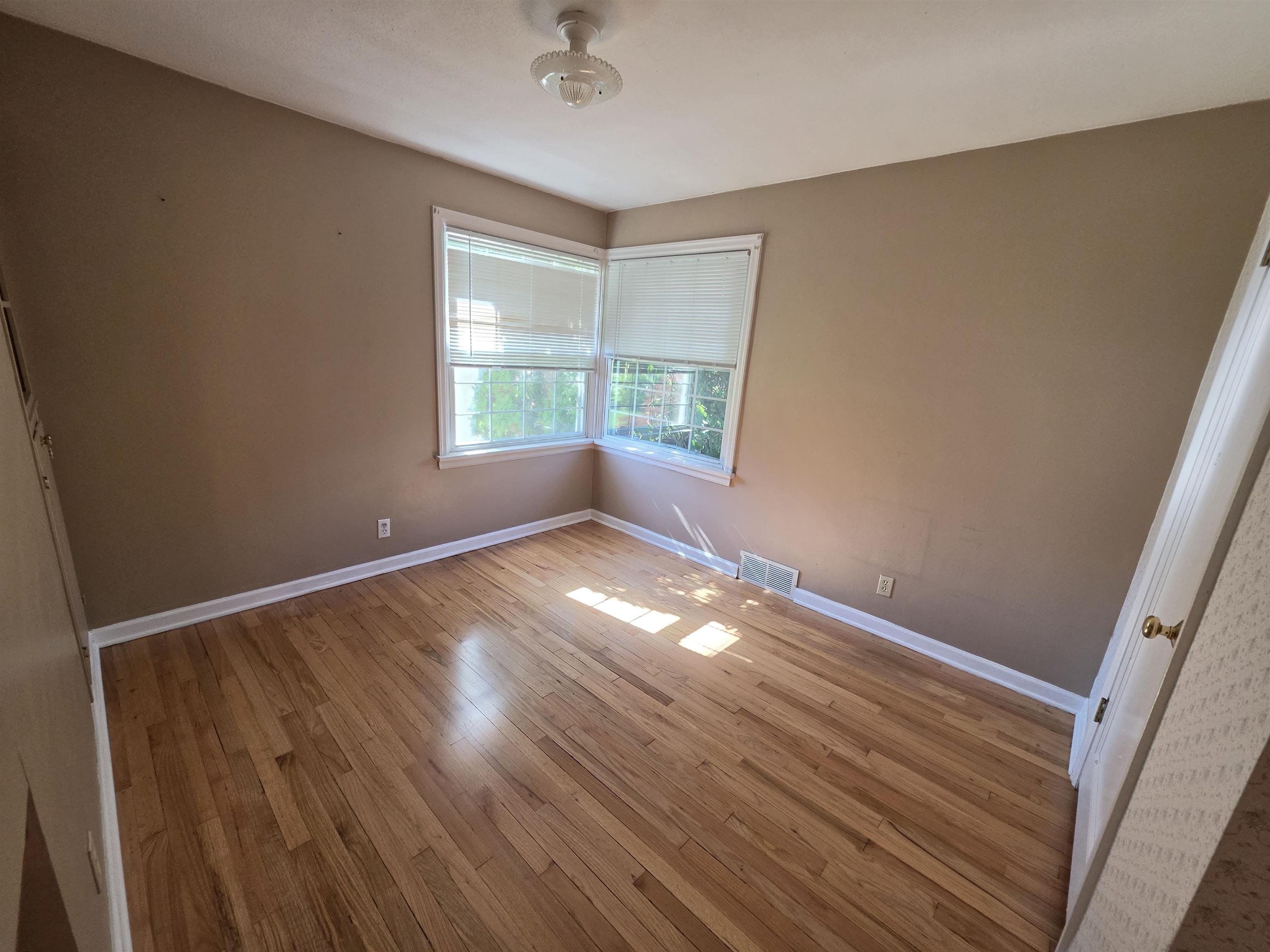 10214 N WELLEN Ln - Photo 11