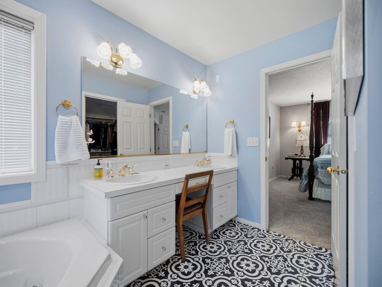 6908 N East Bluff Ct - Photo 24