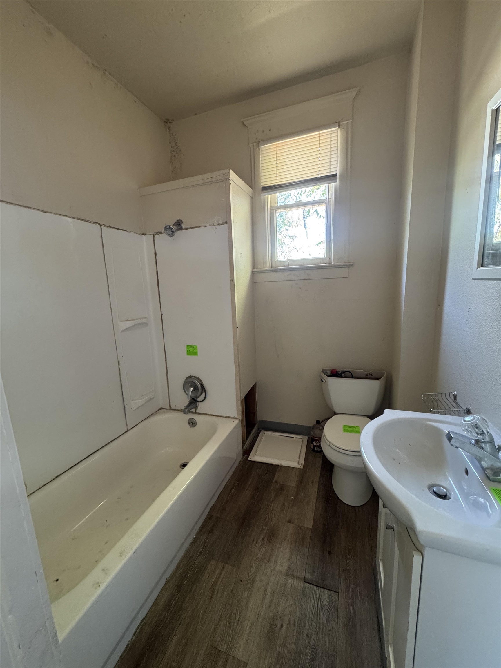1815 N Adams St - Photo 9
