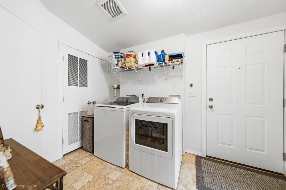 22373 Leclerc N Rd - Photo 18