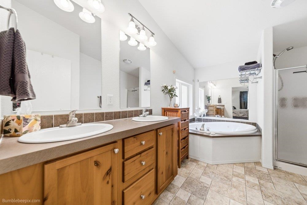 22373 Leclerc N Rd - Photo 24