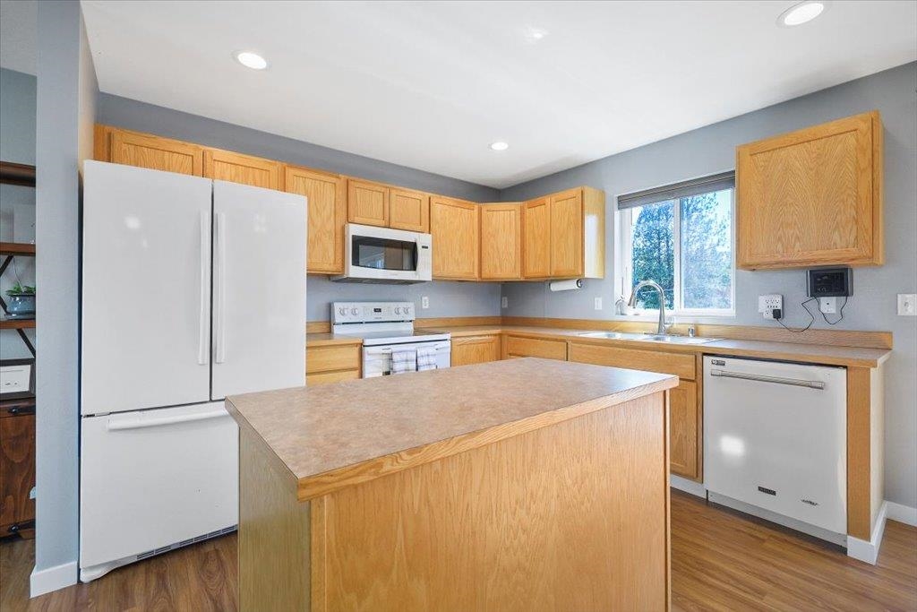 17205 N DAKOTA Ln - Photo 10
