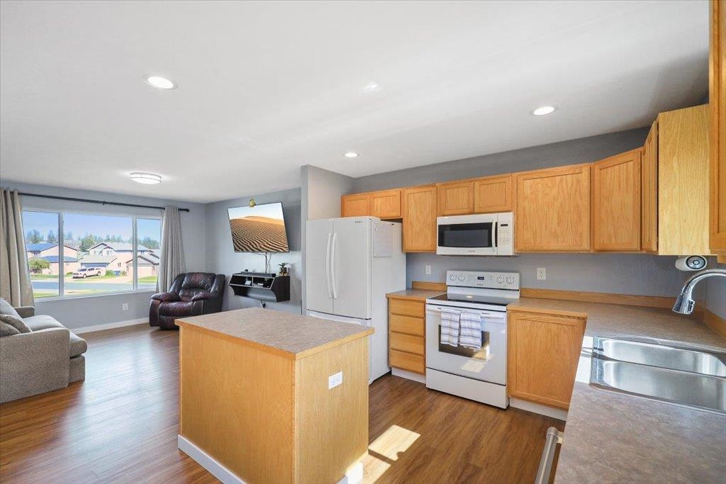 17205 N DAKOTA Ln - Photo 11