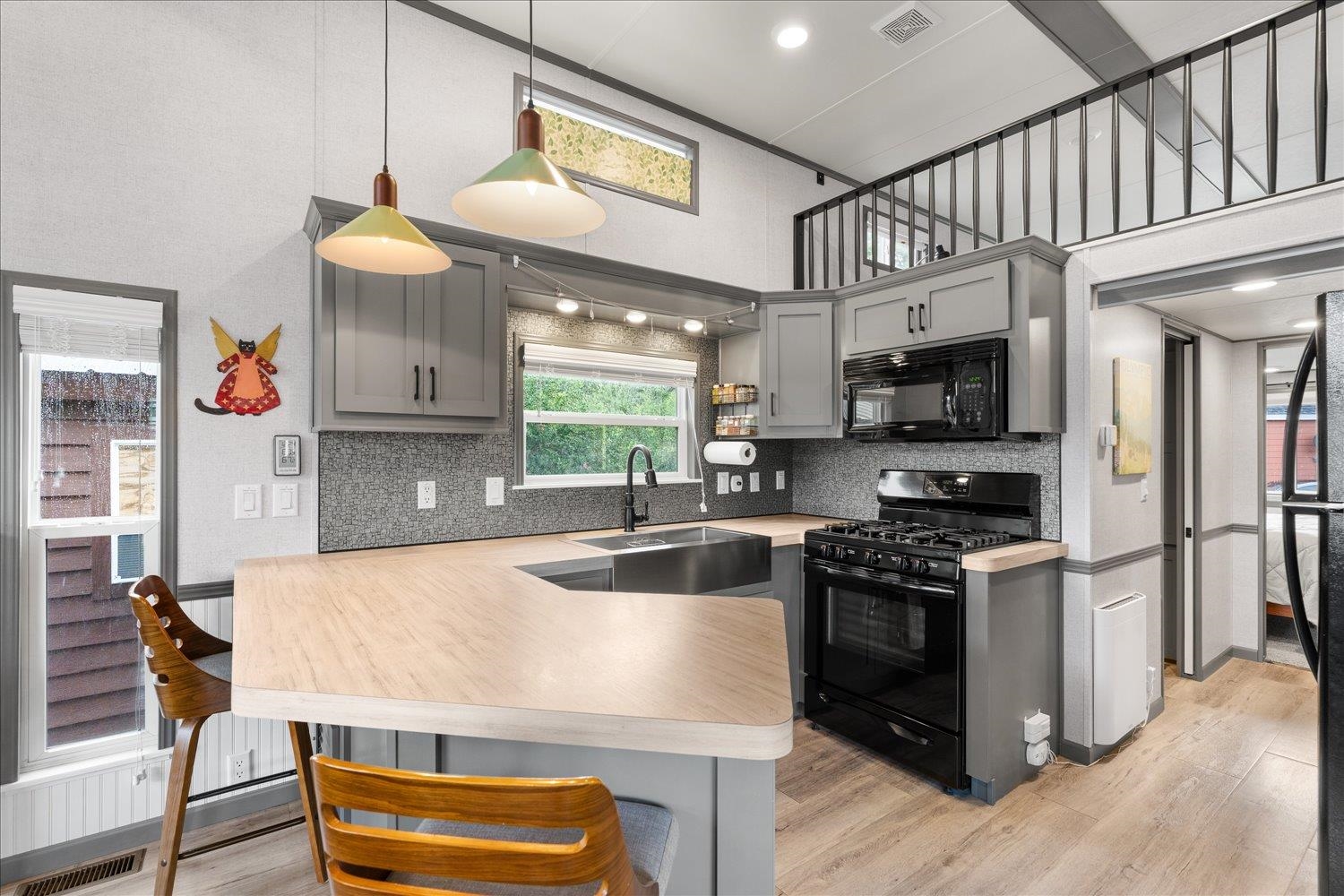111 Pathfinder Ln - Photo 8