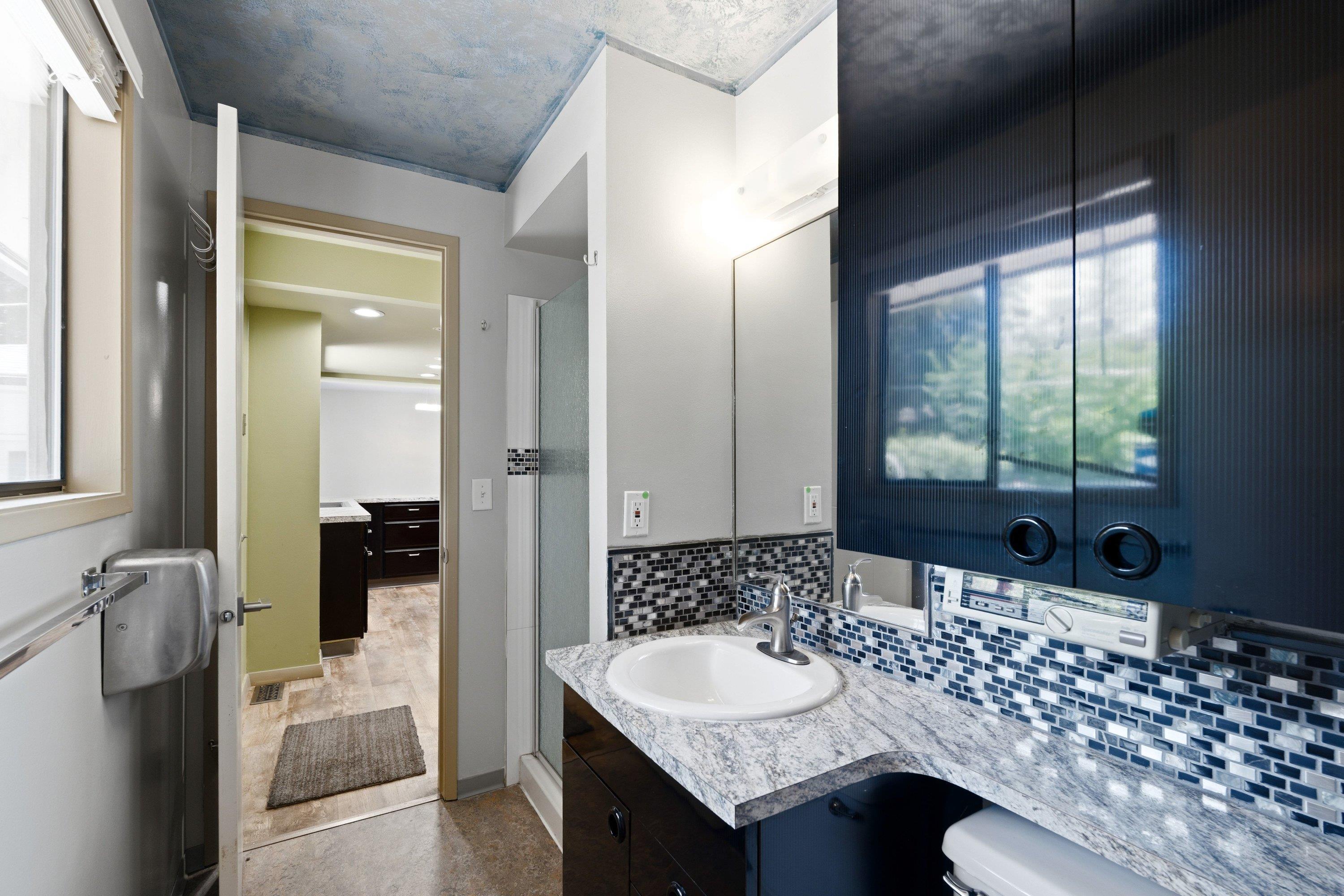 6506 N Elizabeth St - Photo 22