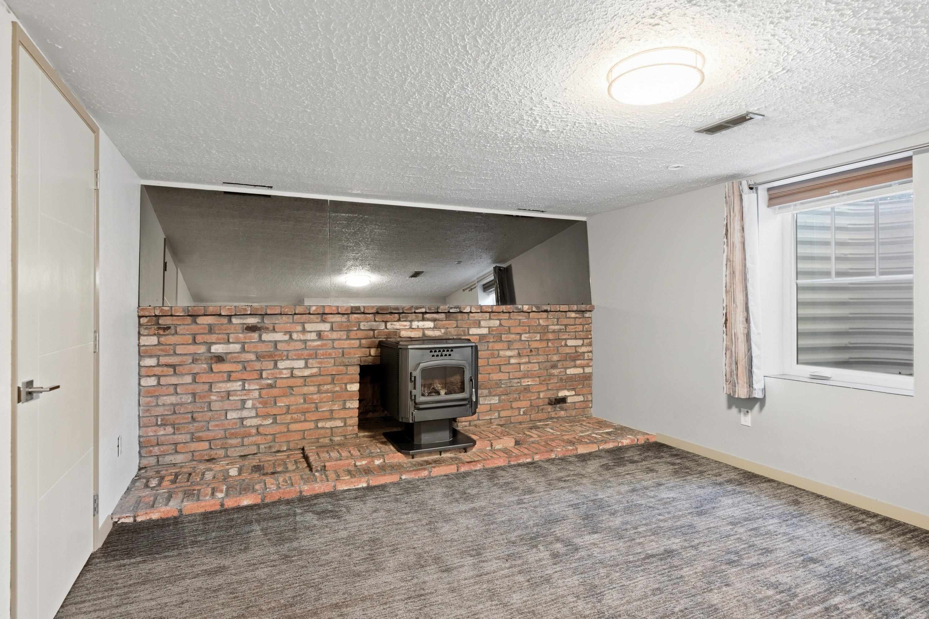 6506 N Elizabeth St - Photo 30