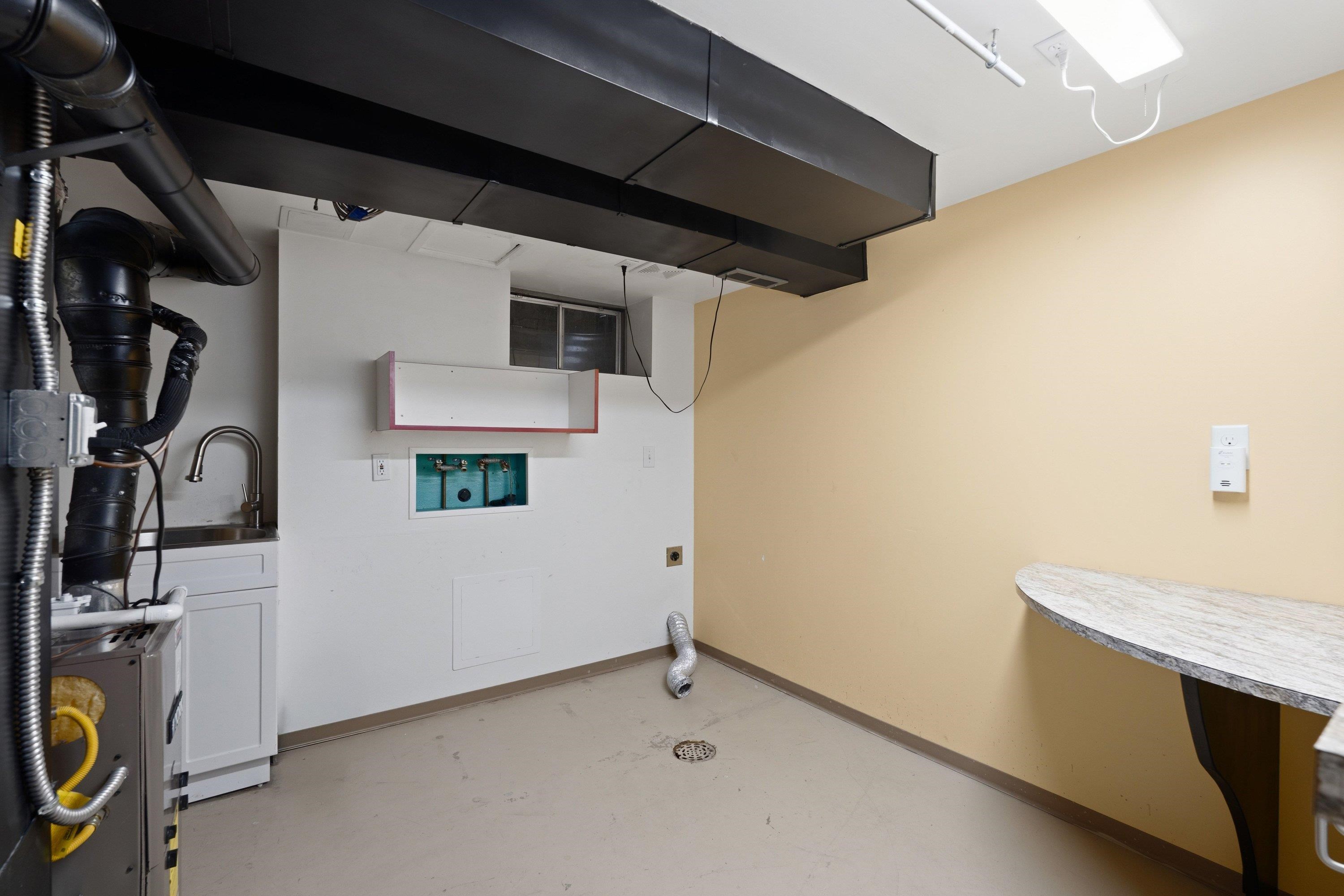 6506 N Elizabeth St - Photo 32