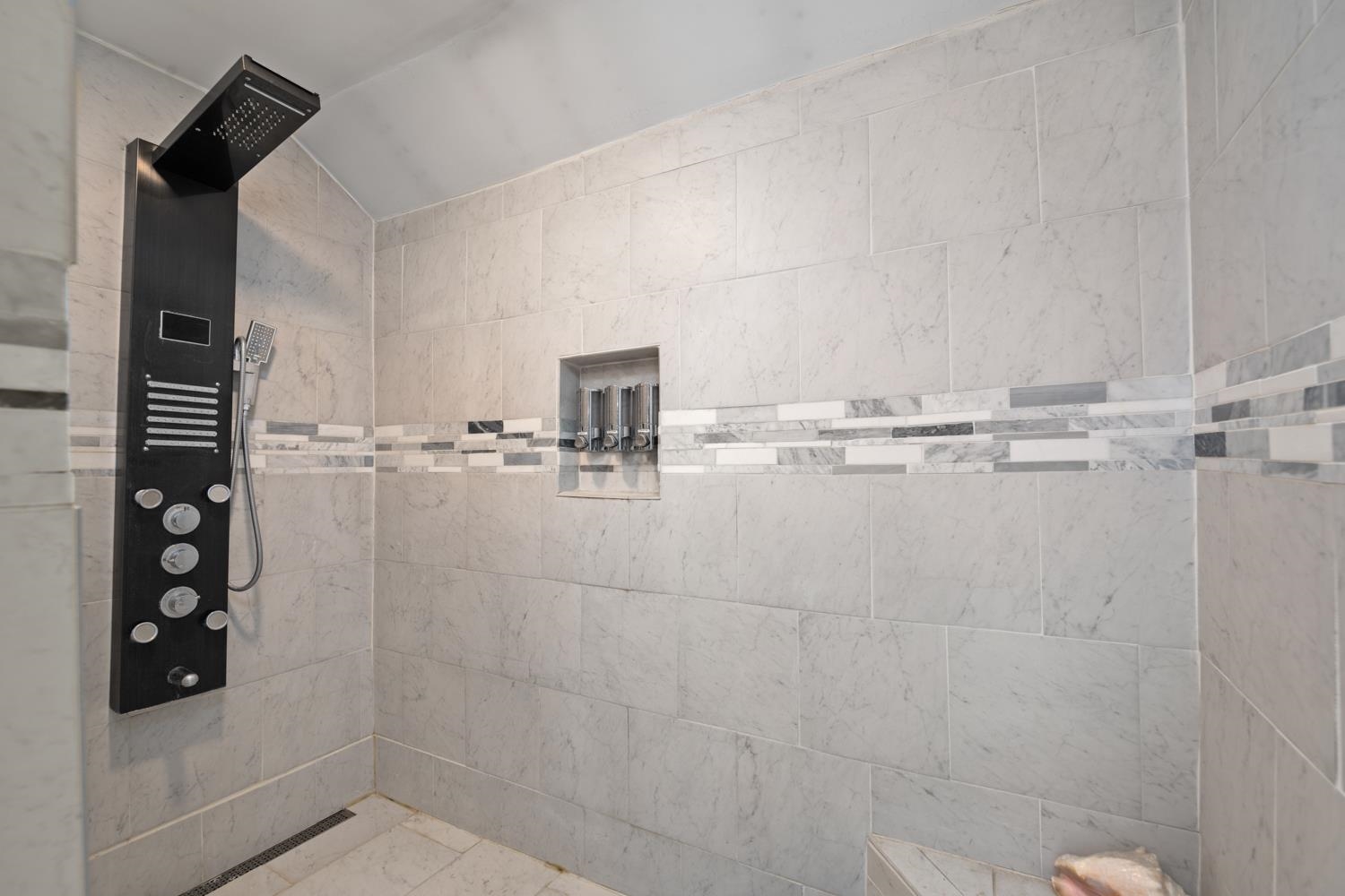 607 W 14th Ave - Photo 45