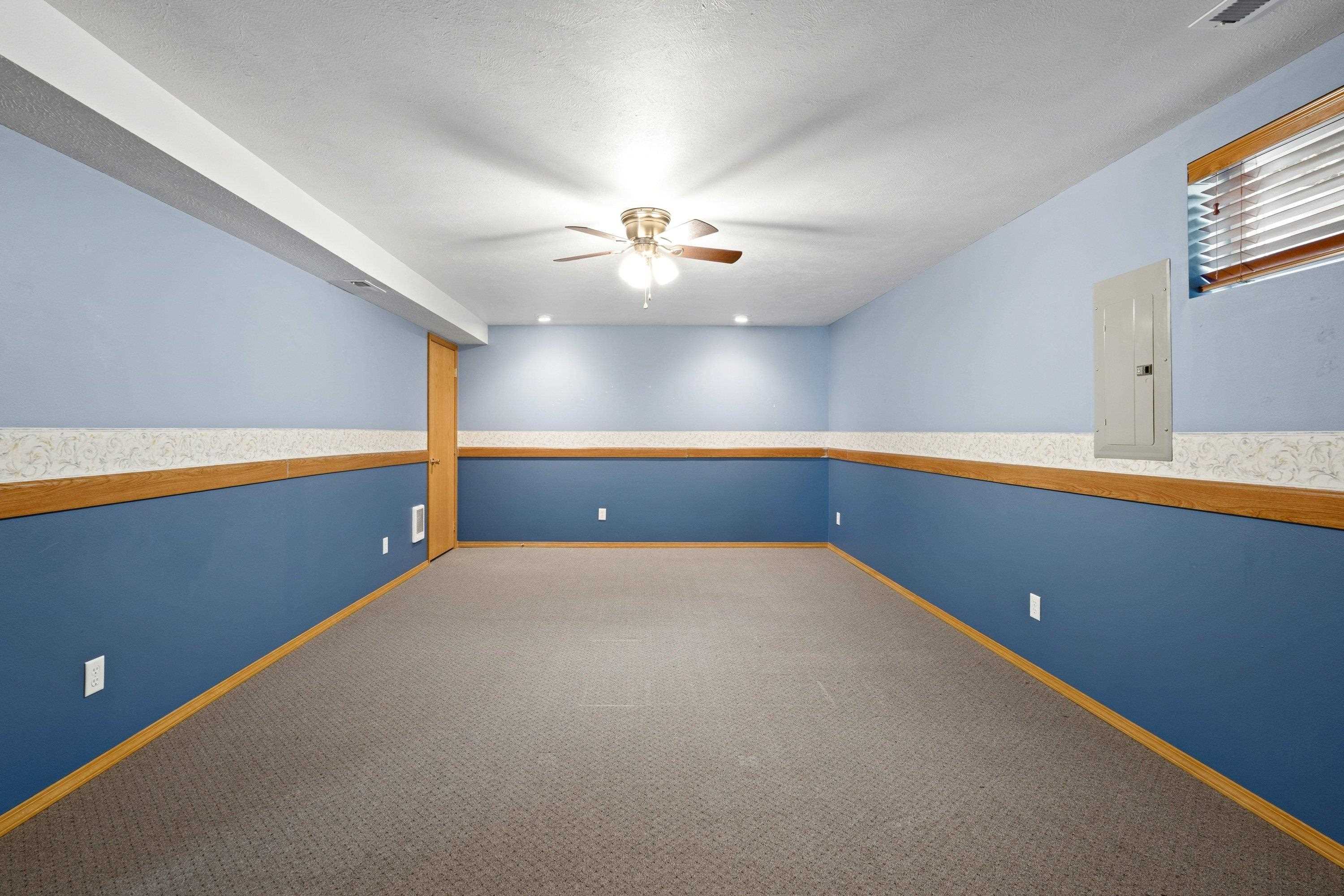 1413 S Davis Ln - Photo 21