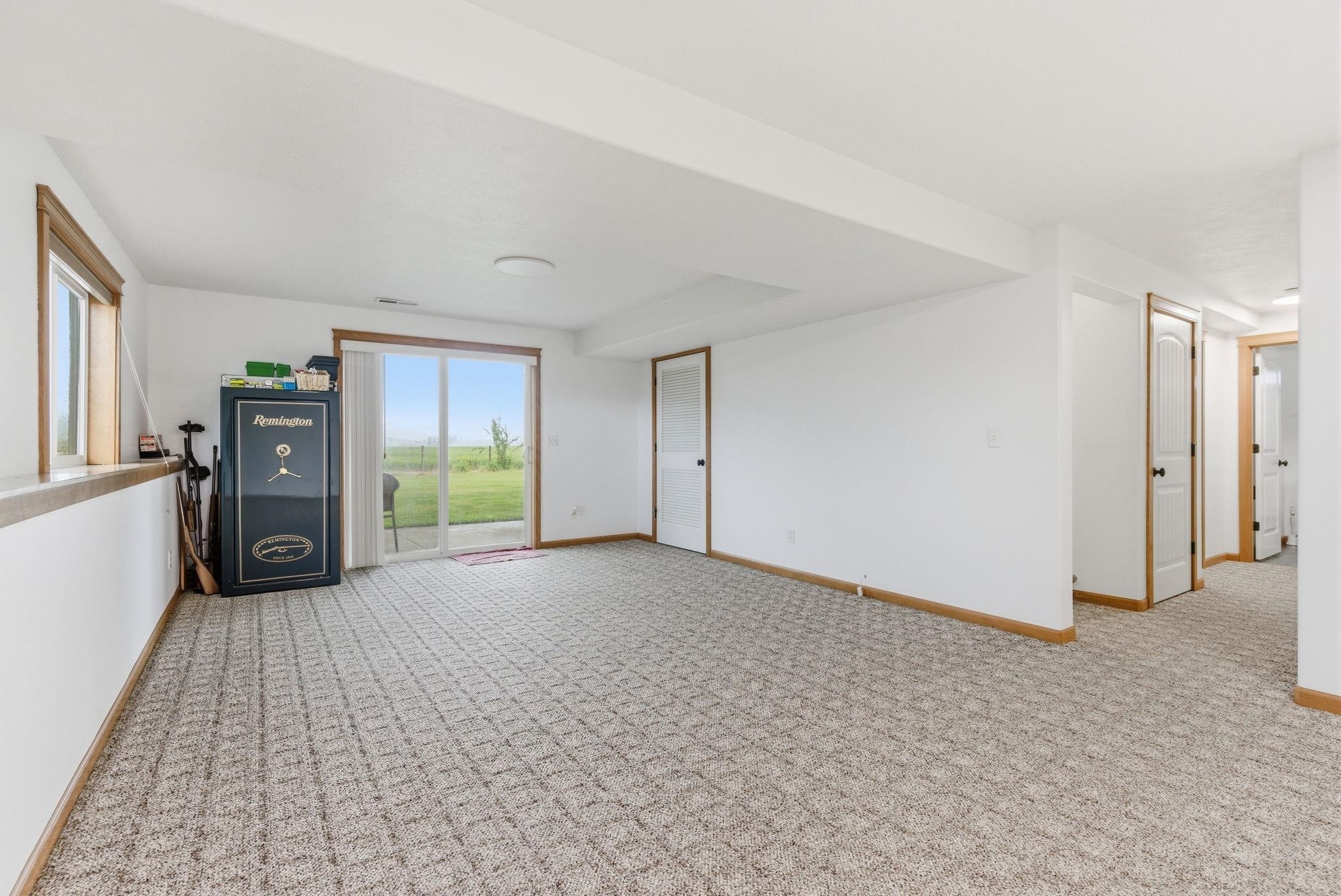 6321 E Peone Rd - Photo 36