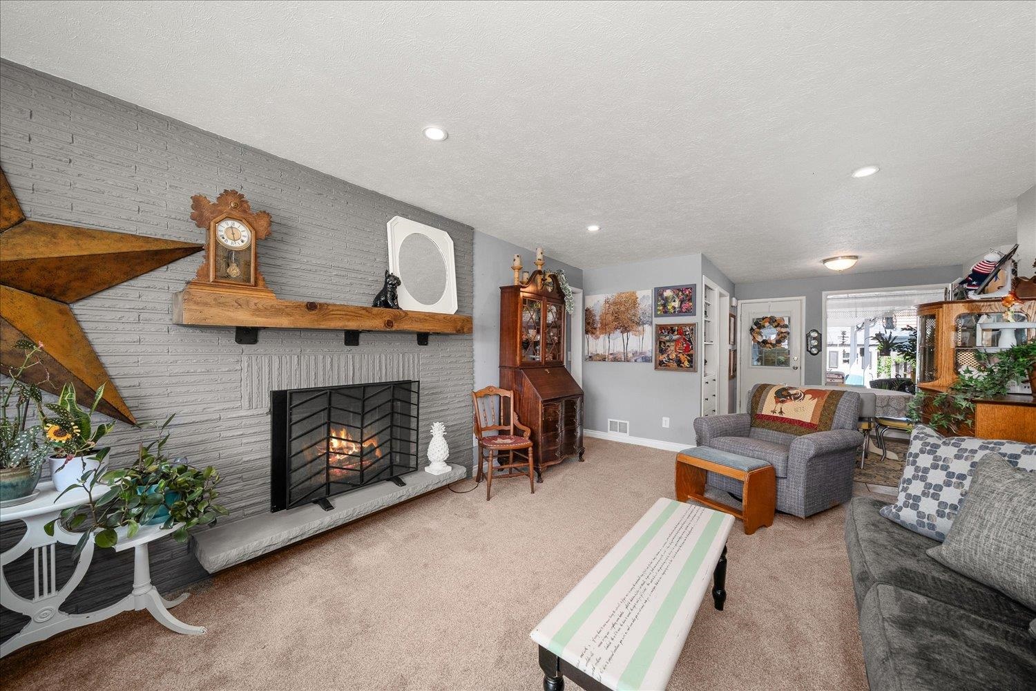 2424 N Coleman Rd - Photo 9