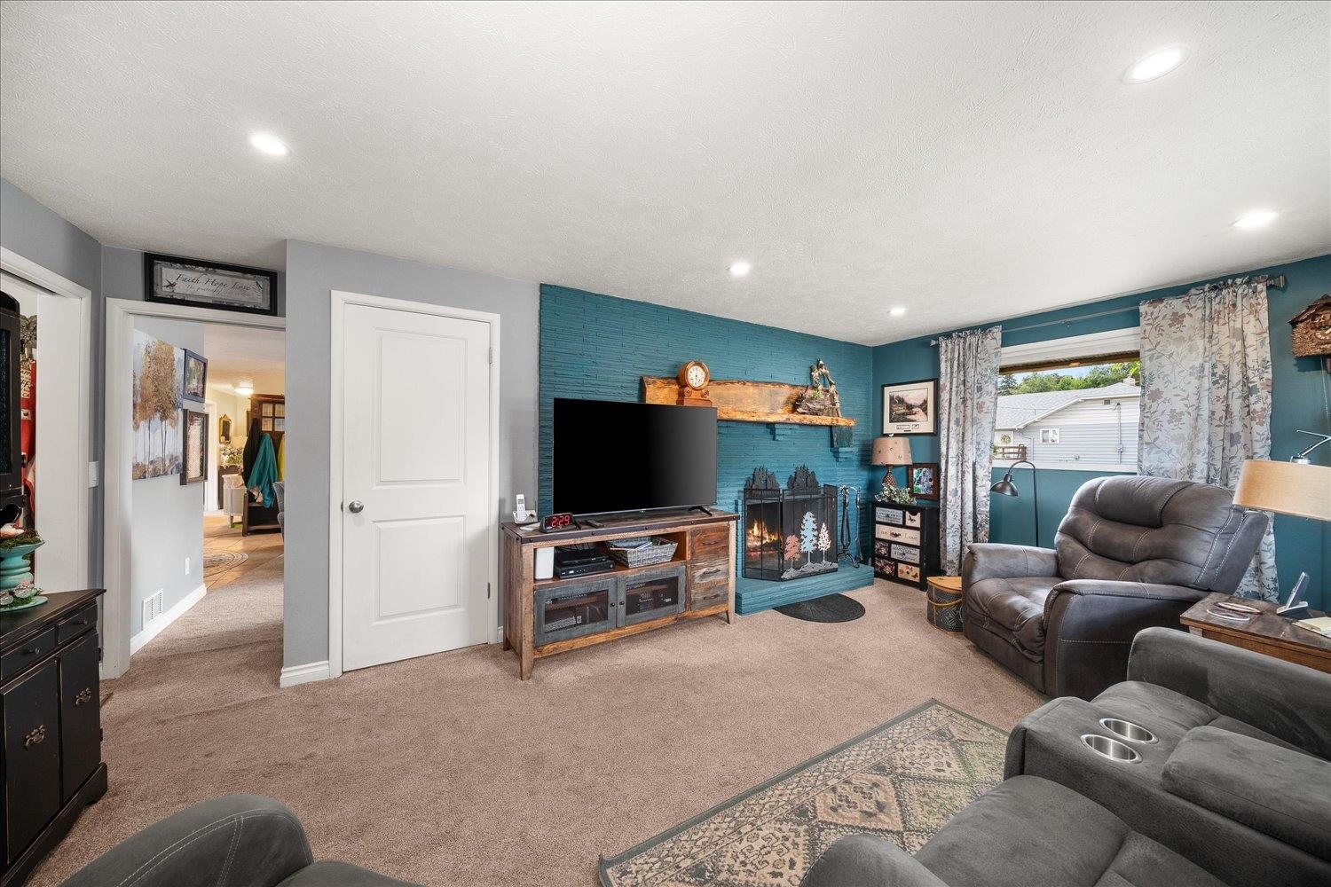 2424 N Coleman Rd - Photo 10