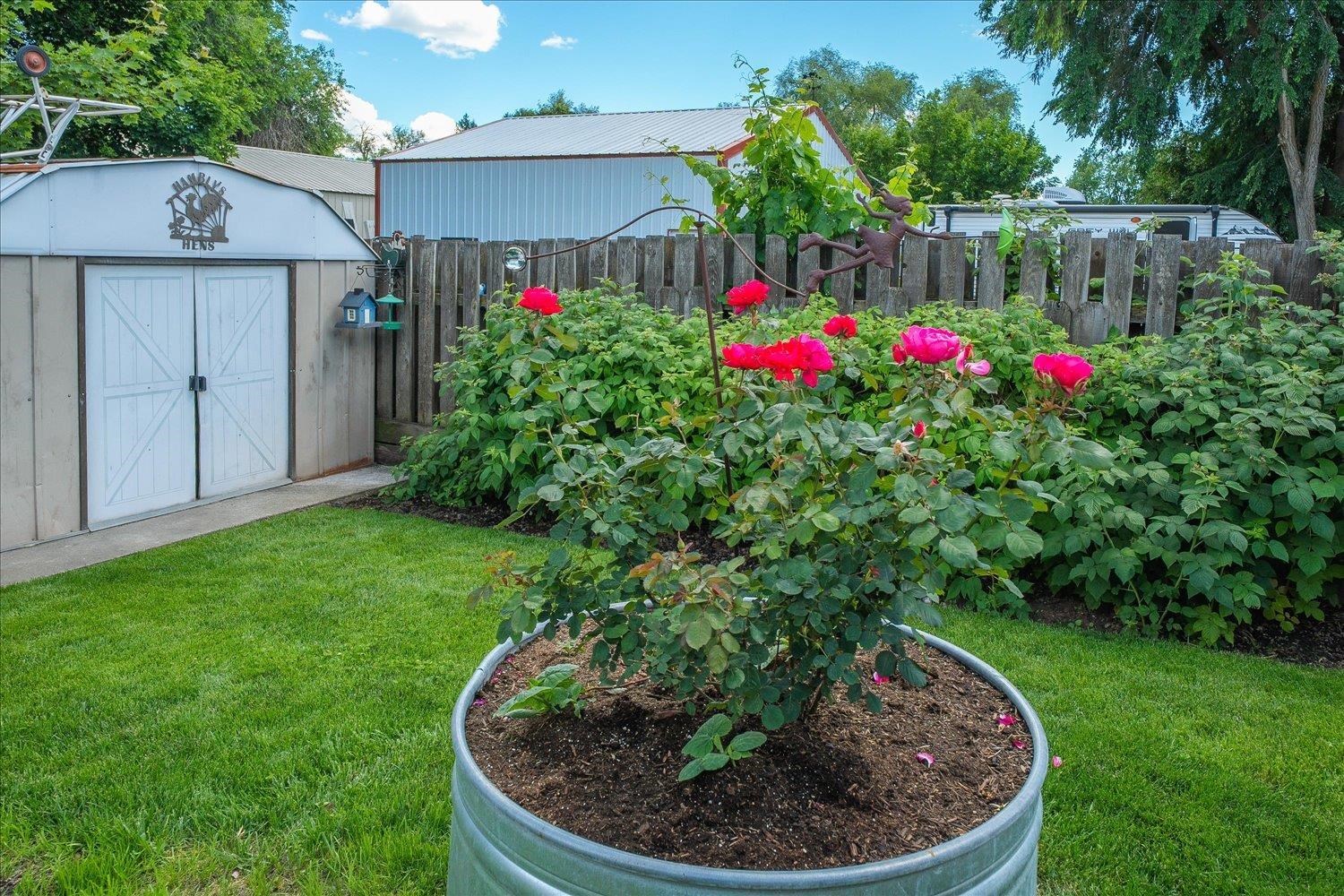 2424 N Coleman Rd - Photo 41