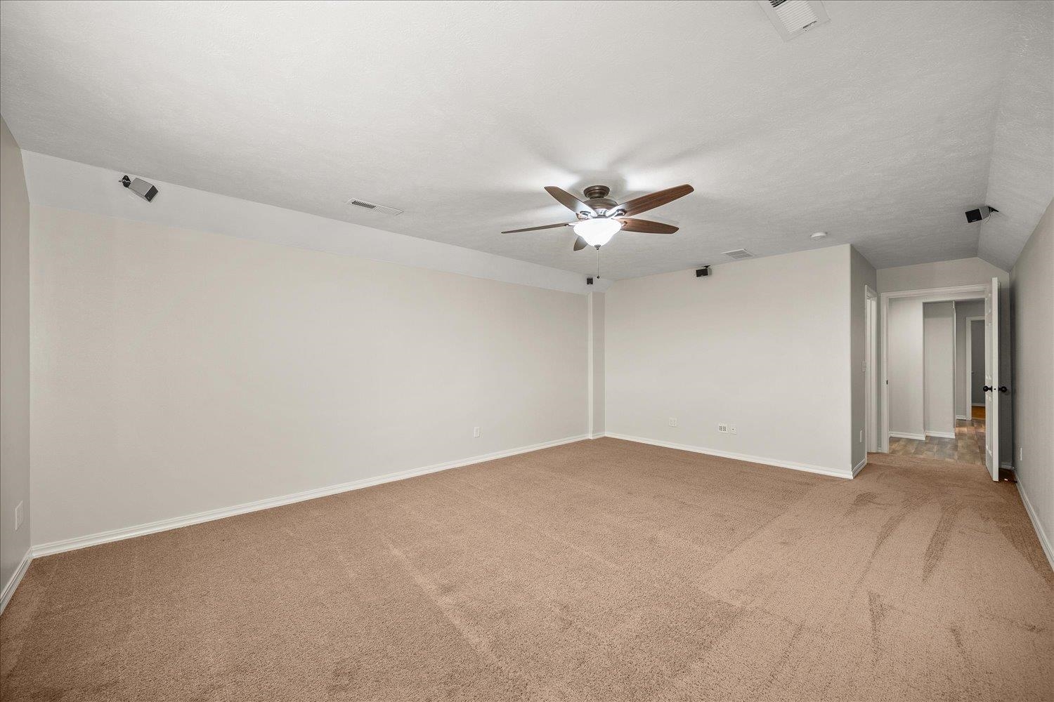 2406 S Scenic Blvd - Photo 21