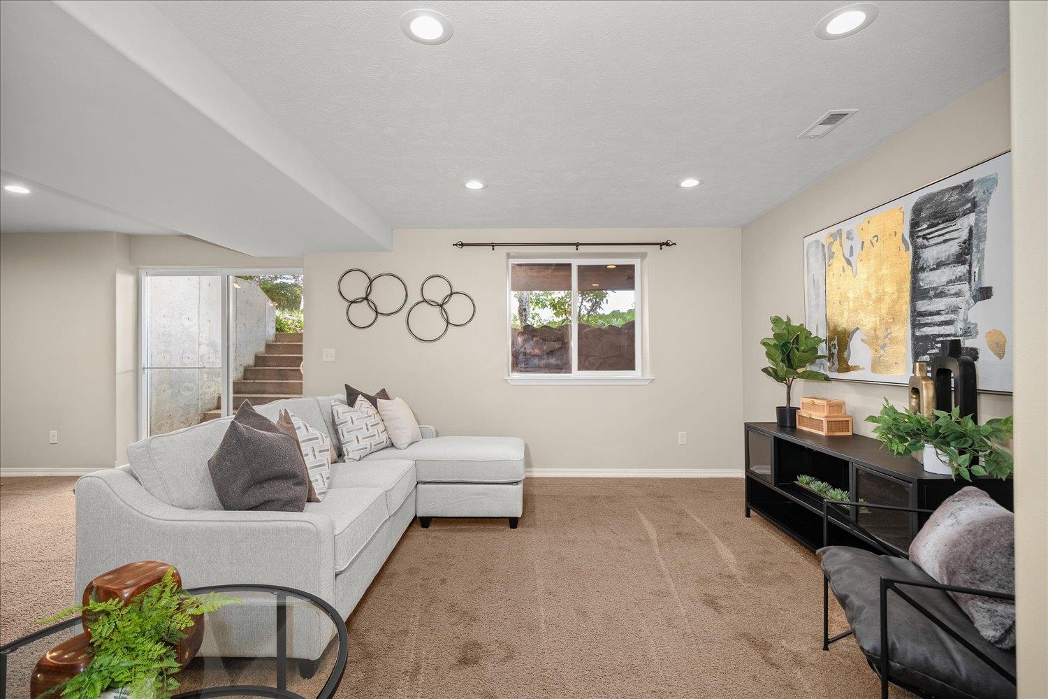 2406 S Scenic Blvd - Photo 25