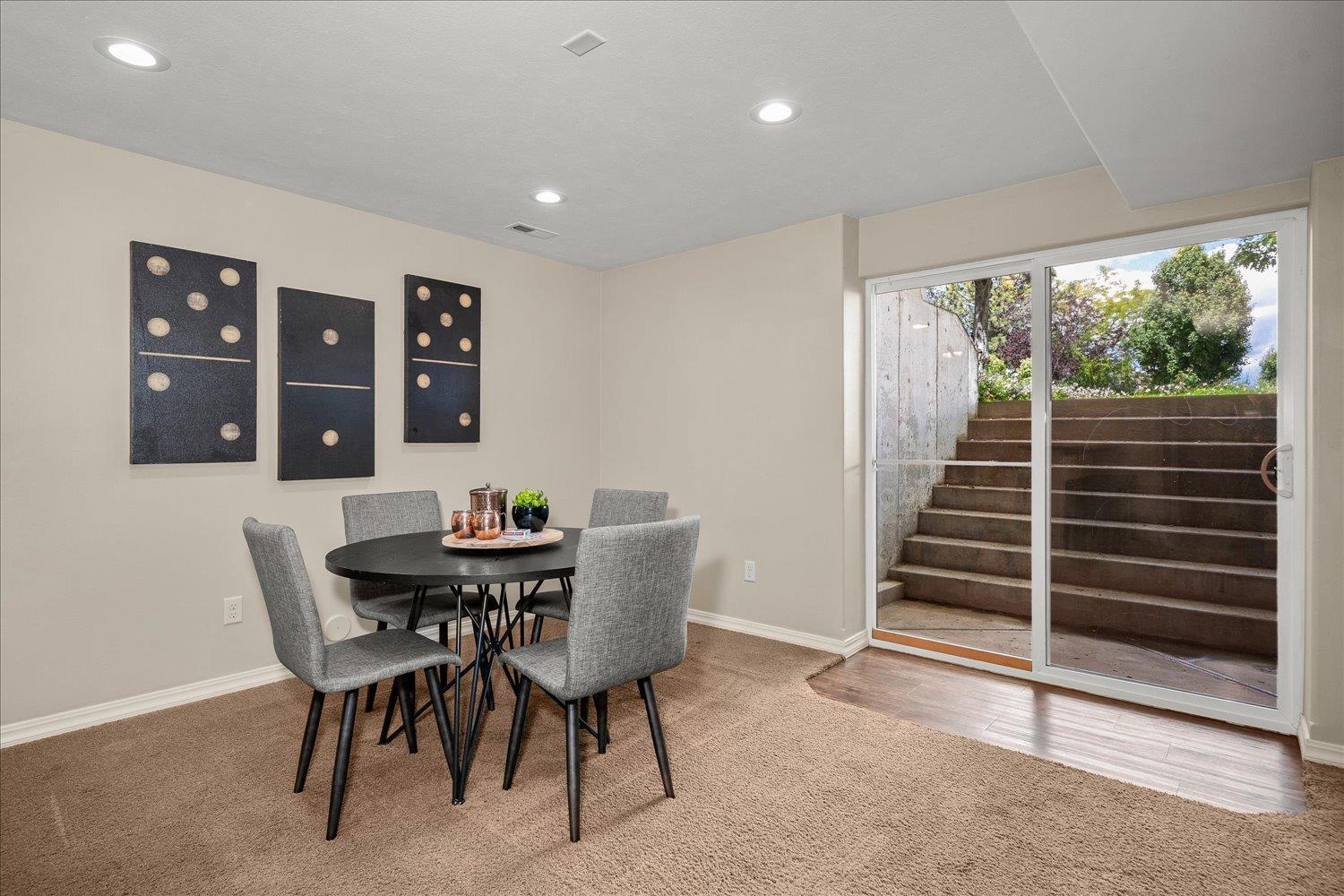 2406 S Scenic Blvd - Photo 28