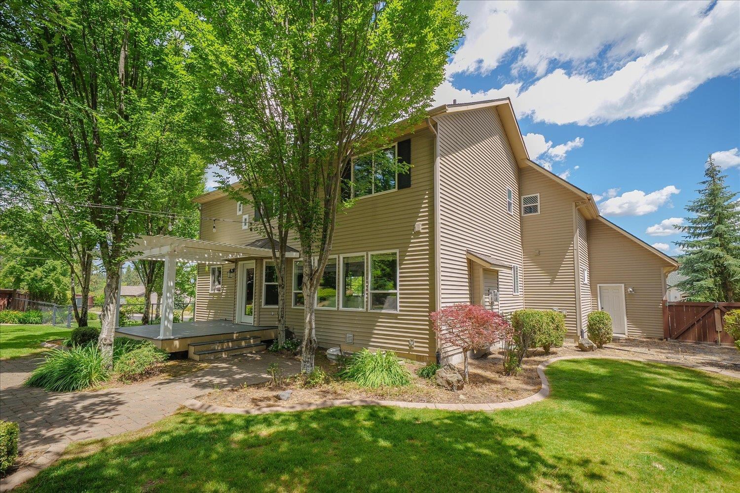2406 S Scenic Blvd - Photo 33