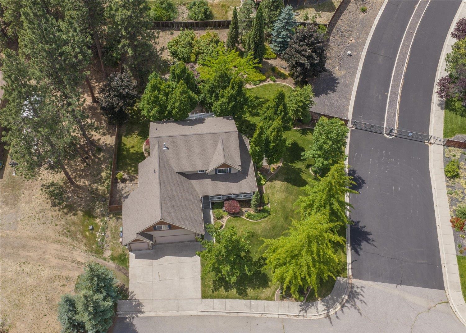 2406 S Scenic Blvd - Photo 40