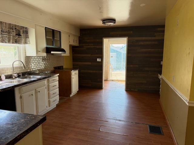 2303 W Jackson Ave - Photo 24