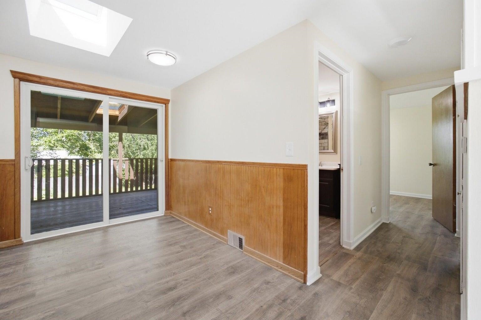 130 Crestview Dr - Photo 7