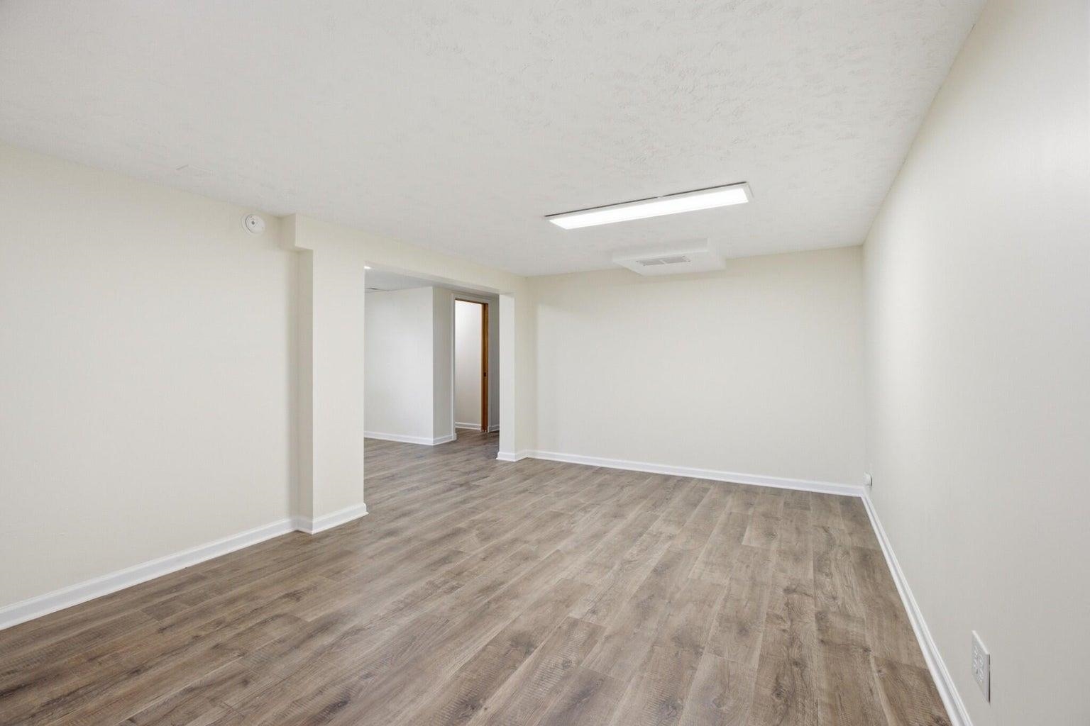 130 Crestview Dr - Photo 21