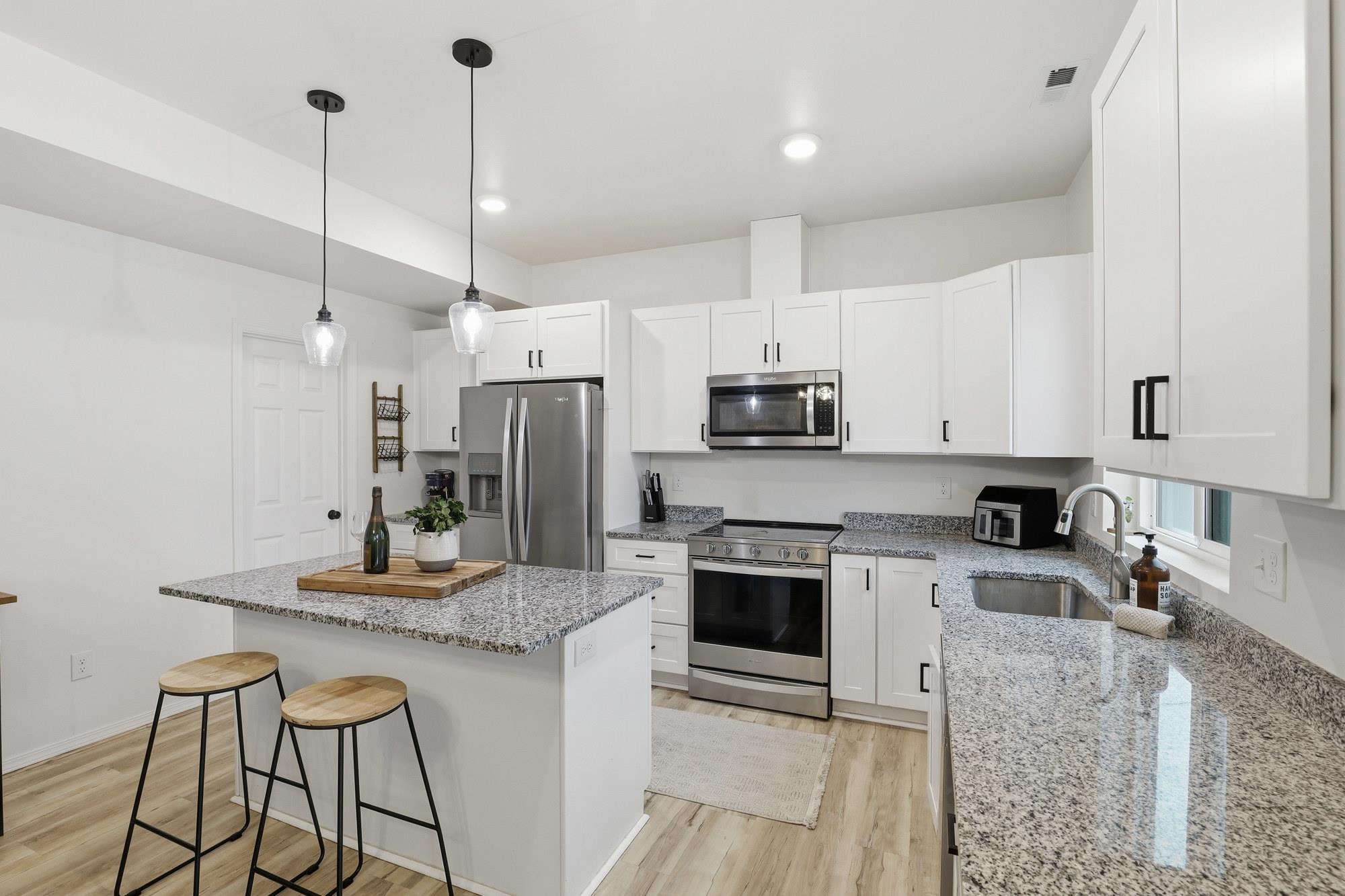 3017 E Sanson Ave - Photo 10