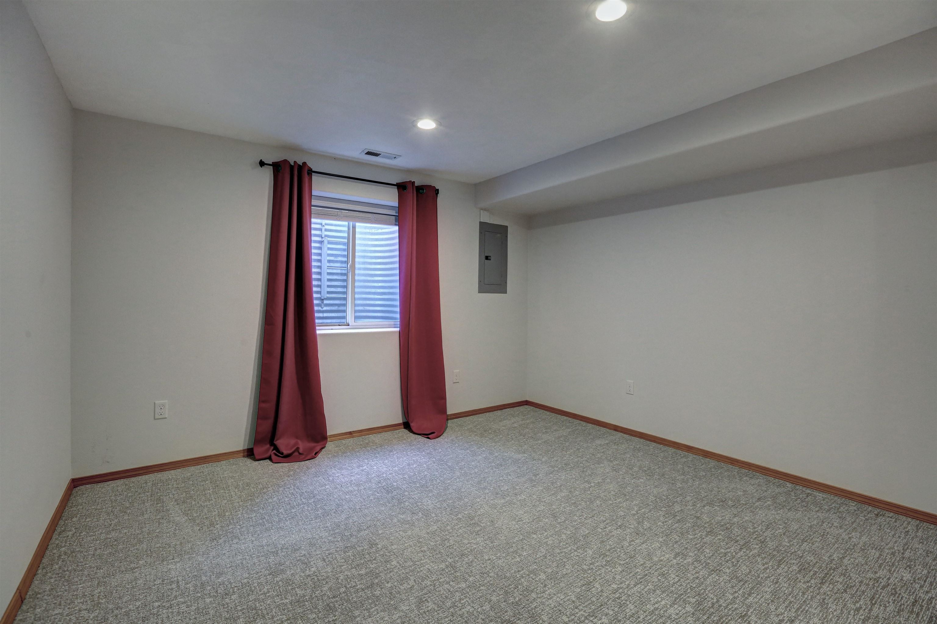 1621 S Rotchford Dr - Photo 34