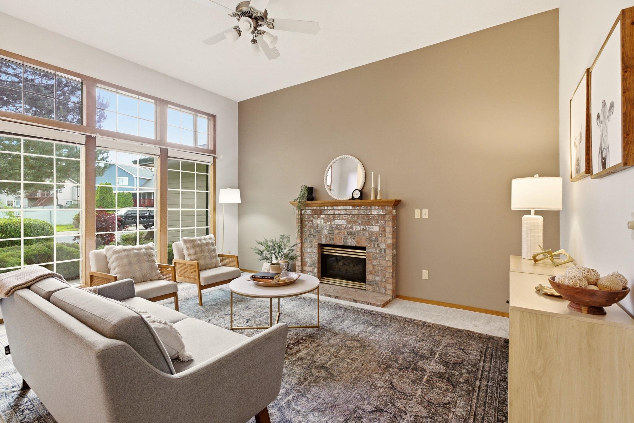 325 E Piper Glen Ct - Photo 2
