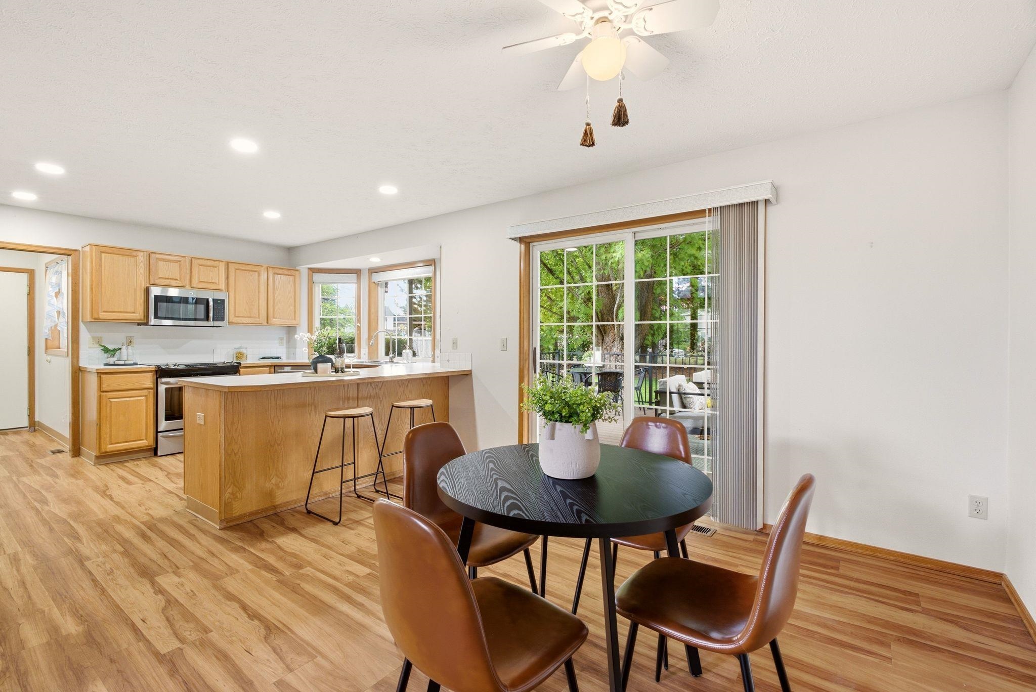325 E Piper Glen Ct - Photo 11