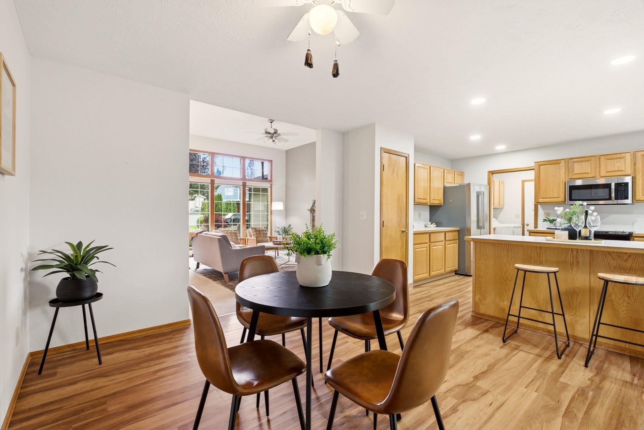 325 E Piper Glen Ct - Photo 12
