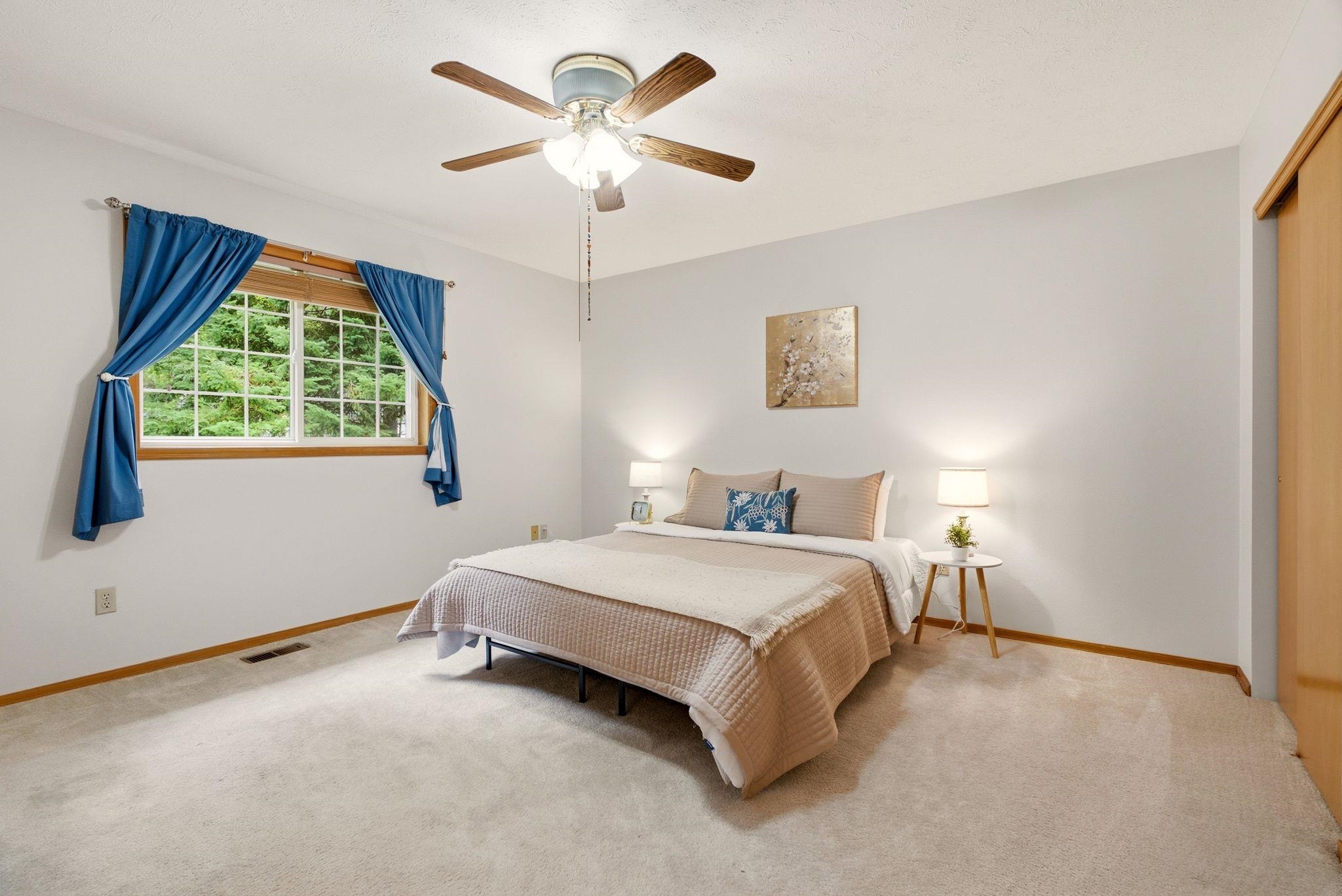 325 E Piper Glen Ct - Photo 16
