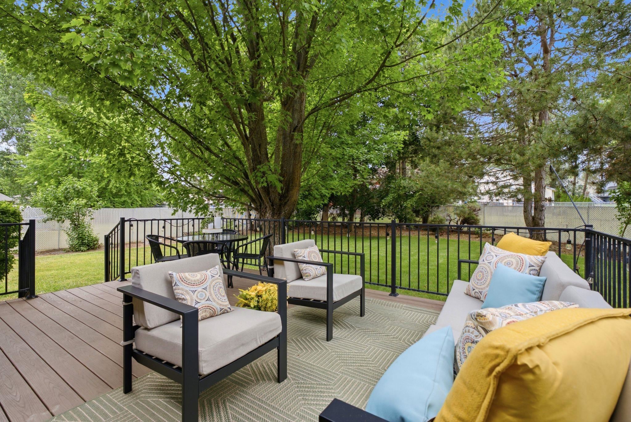 325 E Piper Glen Ct - Photo 4