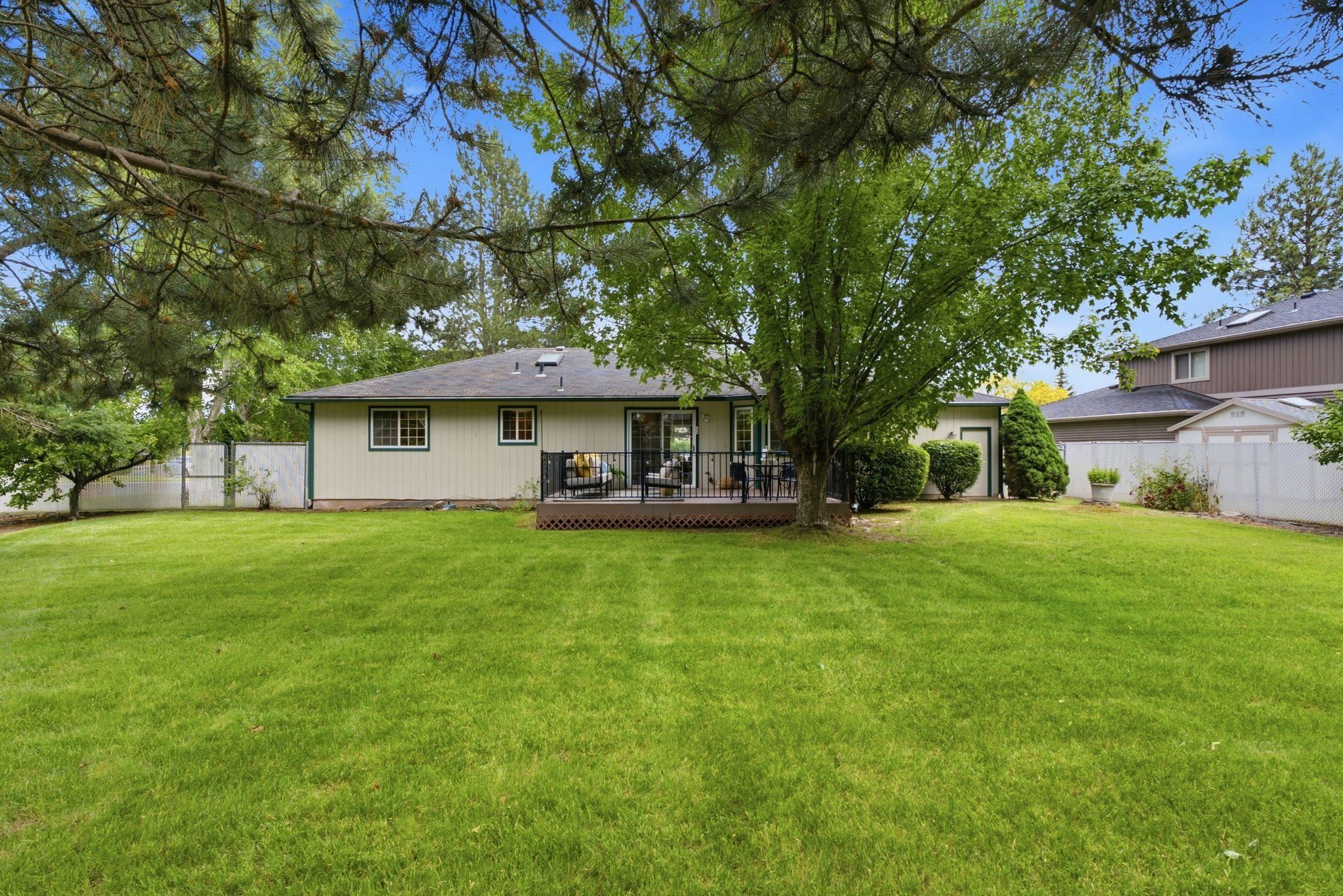 325 E Piper Glen Ct - Photo 5
