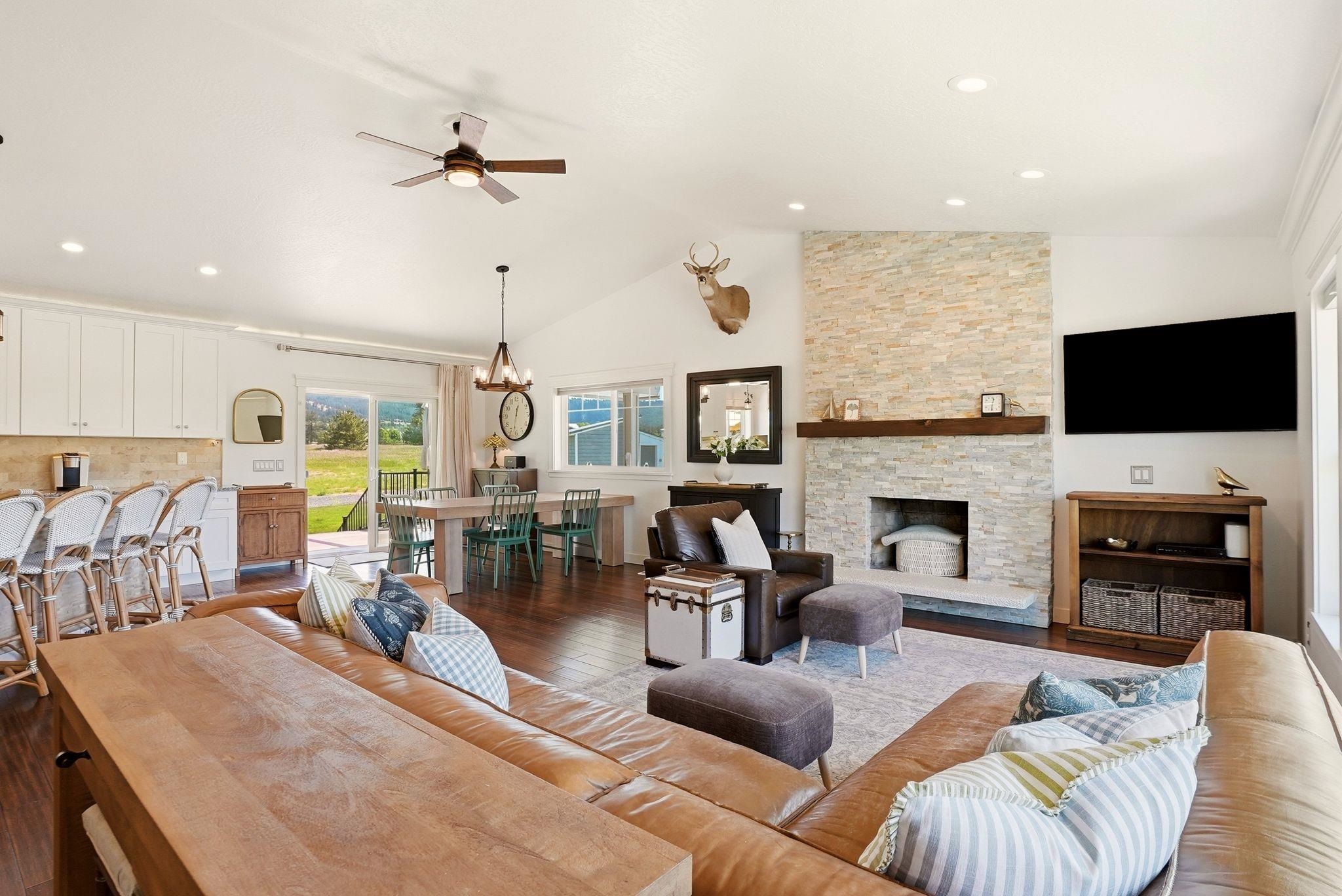 6819 S South Meadows Rd - Photo 7