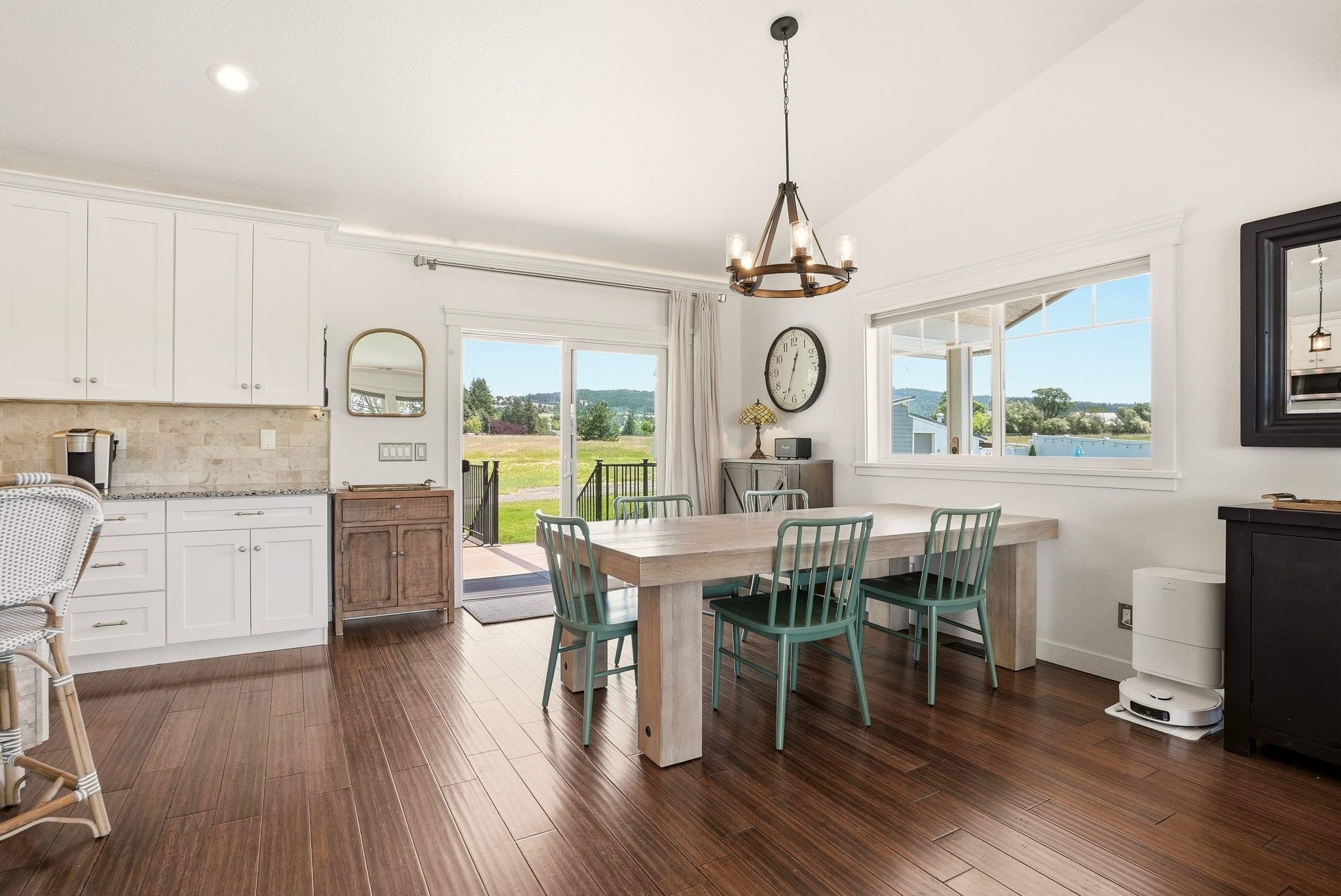 6819 S South Meadows Rd - Photo 9