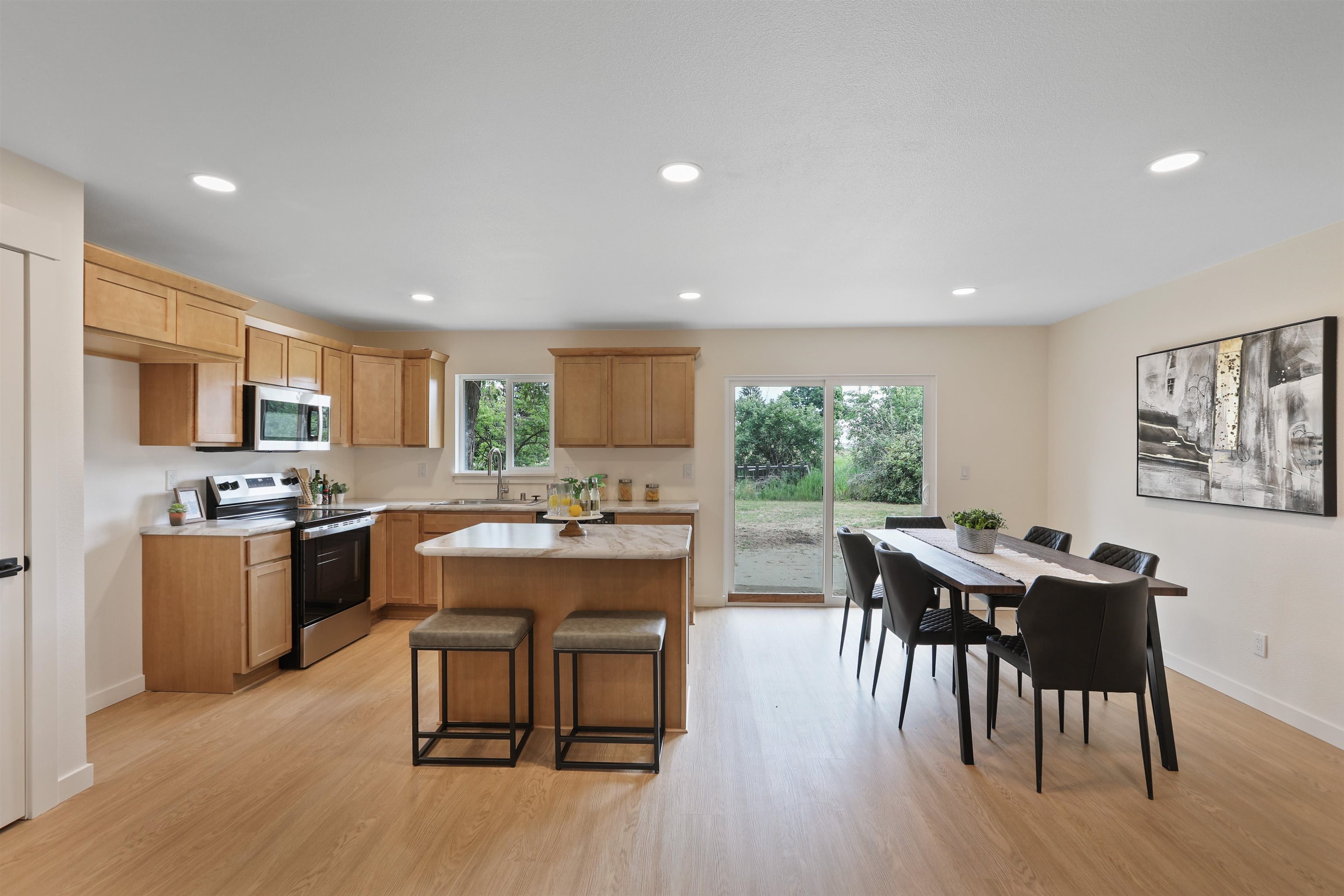 13716 E Broadway Ave - Photo 6