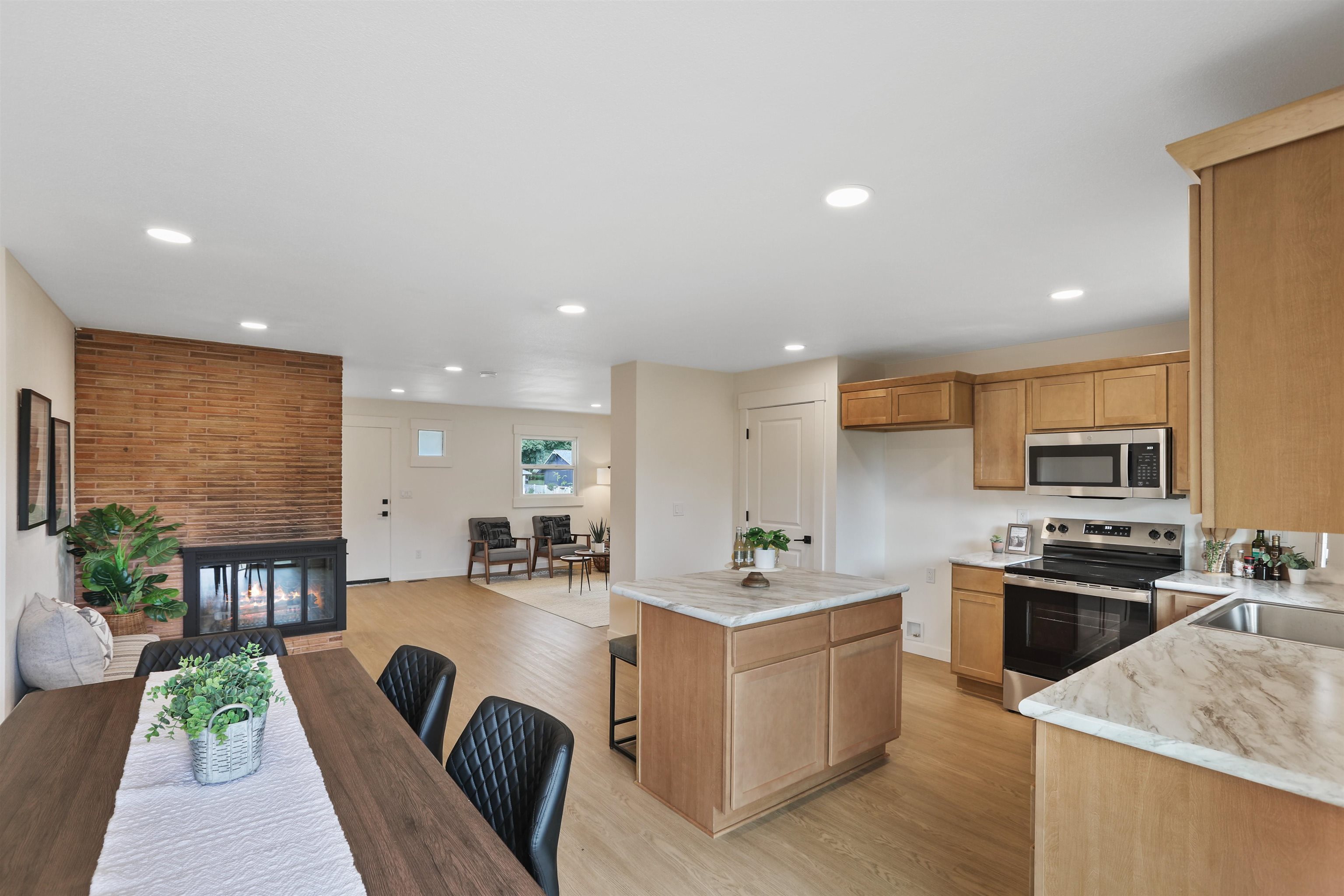 13716 E Broadway Ave - Photo 9
