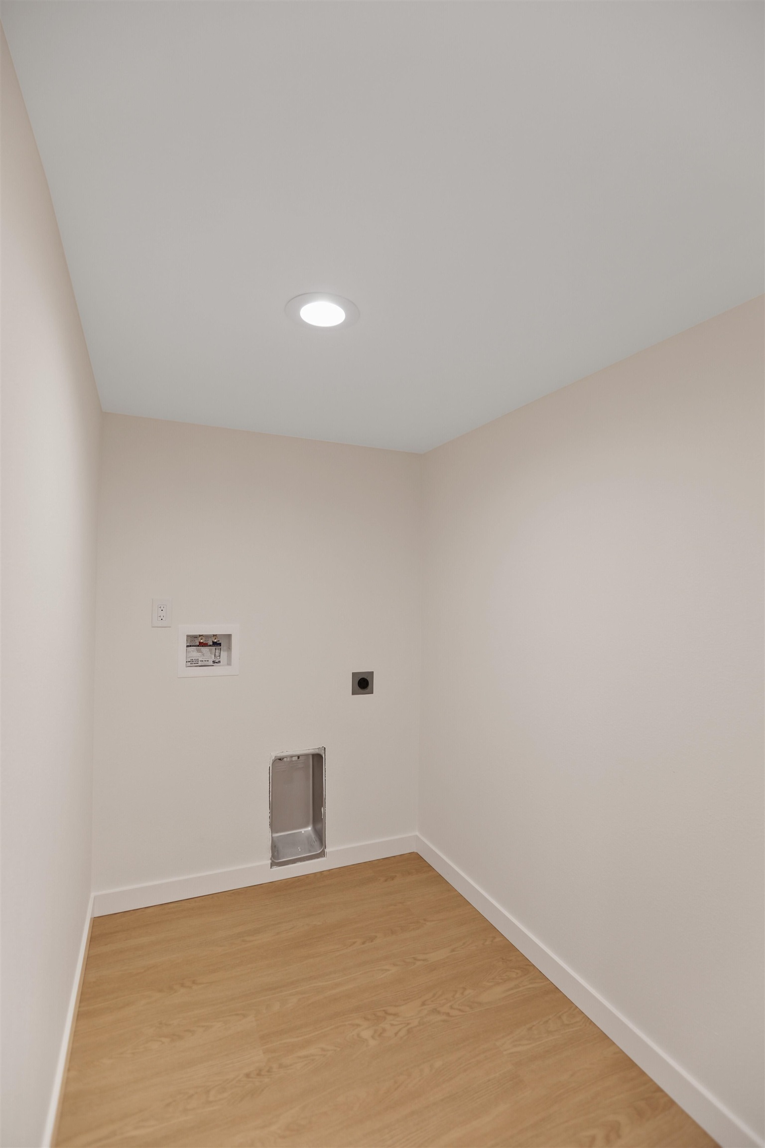 13716 E Broadway Ave - Photo 18