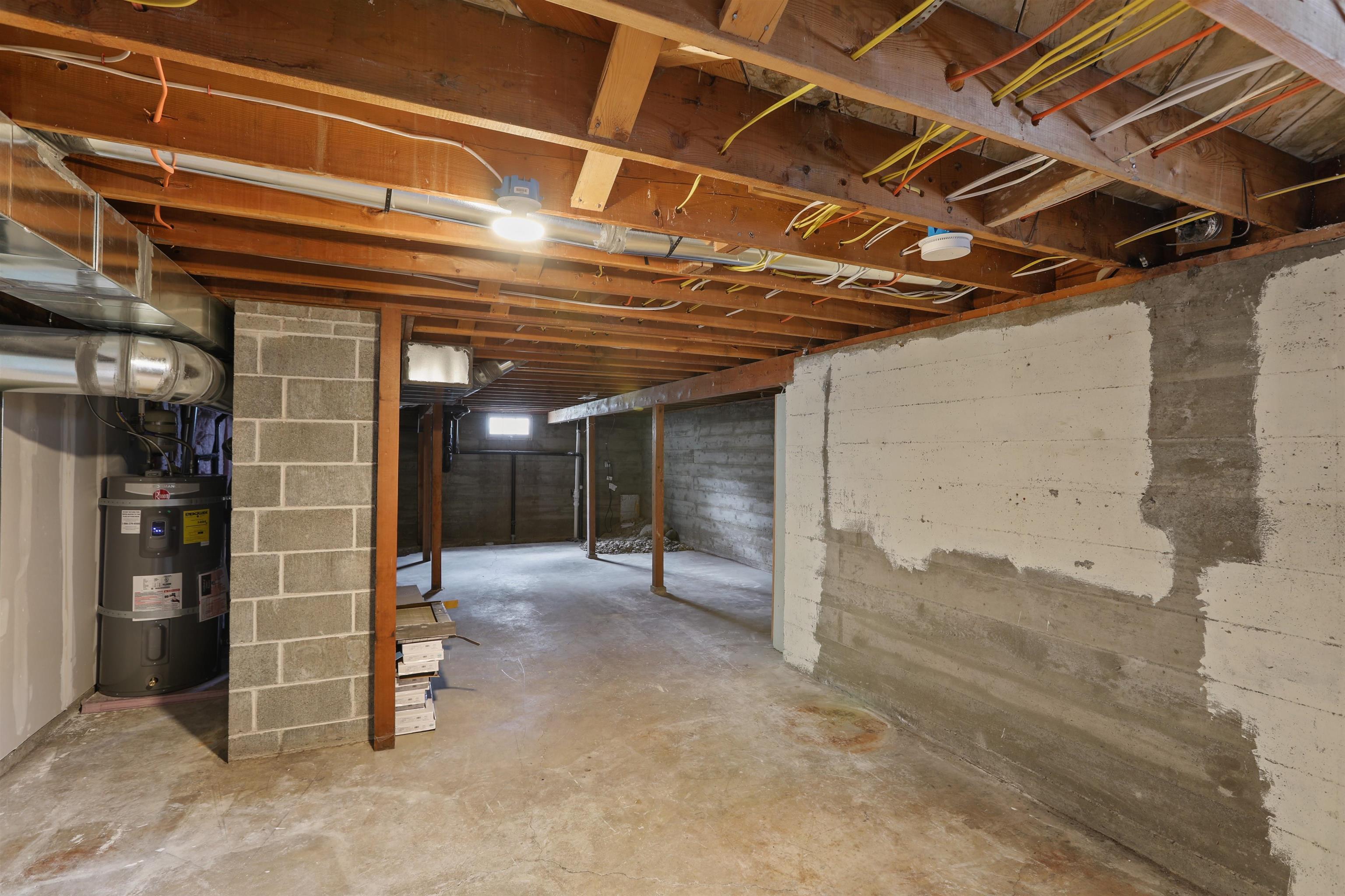 13716 E Broadway Ave - Photo 19
