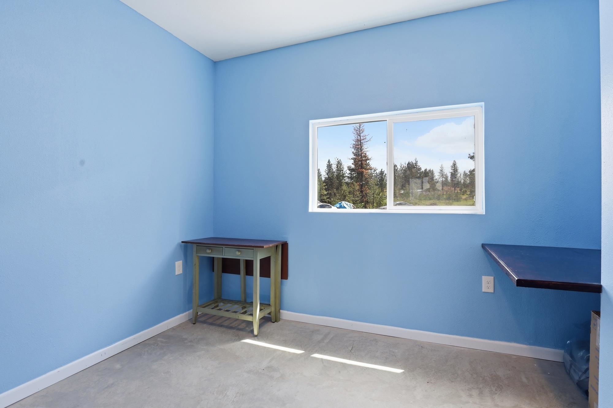 22718 W Martha Ln - Photo 15