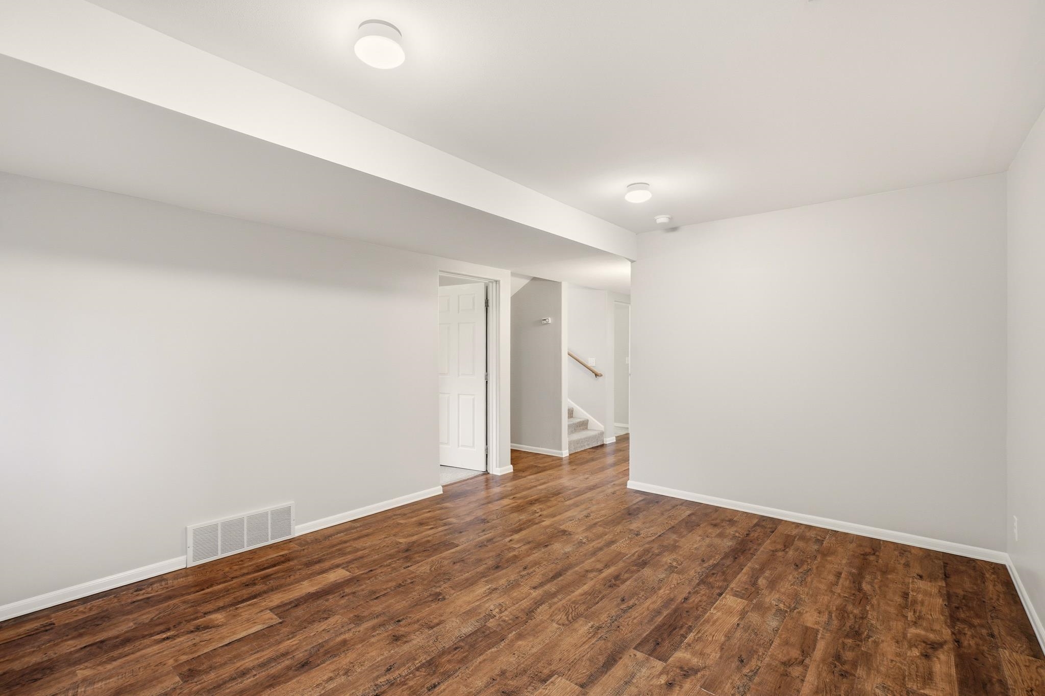 1208 W Spofford Ave - Photo 26
