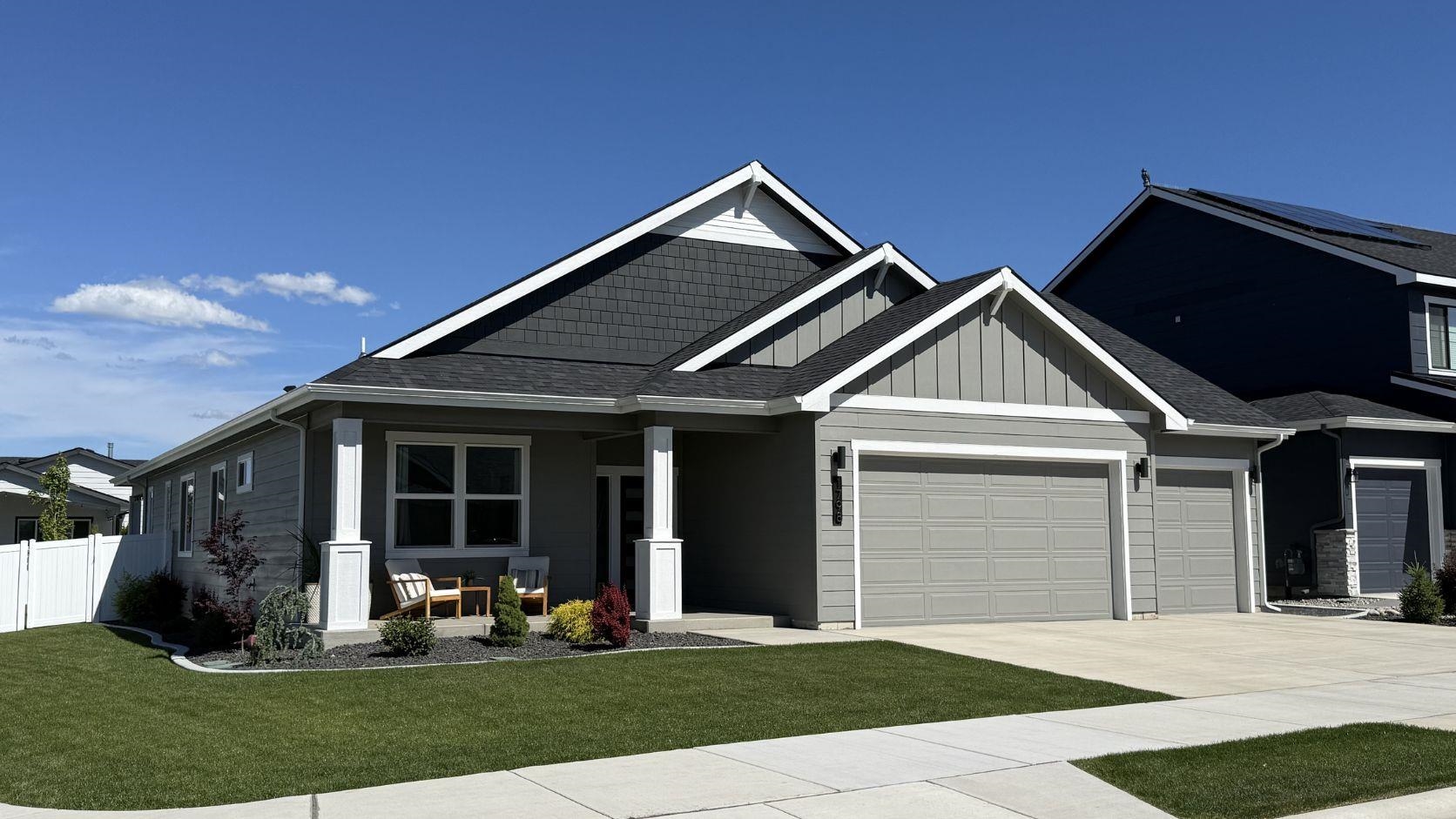 1798 N Snoqualmie Rd - Photo 2