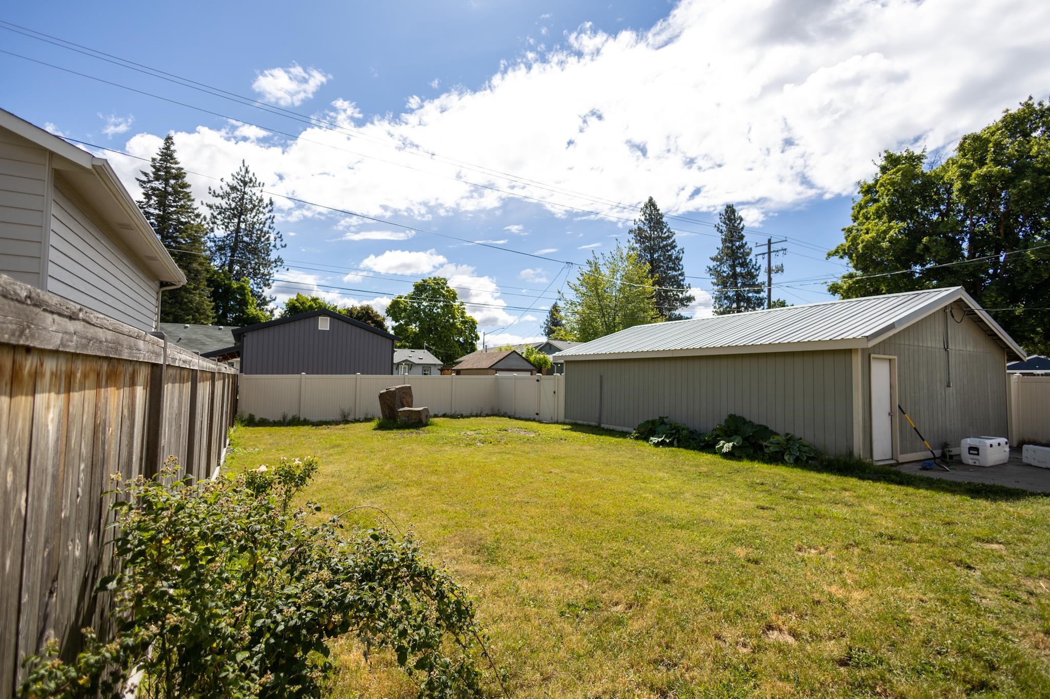 6110 N Calispel St - Photo 3